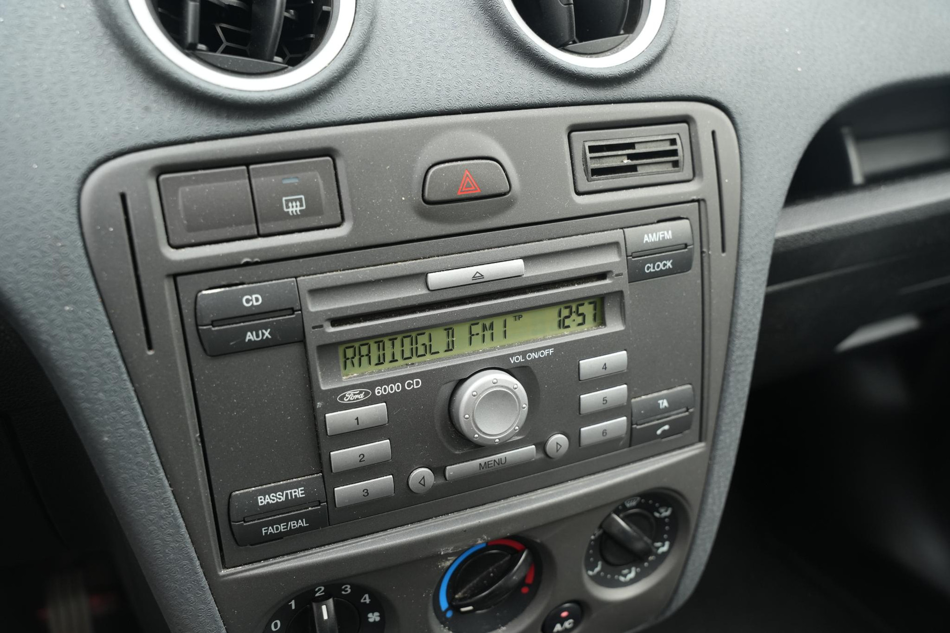 Ford Fusion 1.4-16V Cool & Sound 2008  17