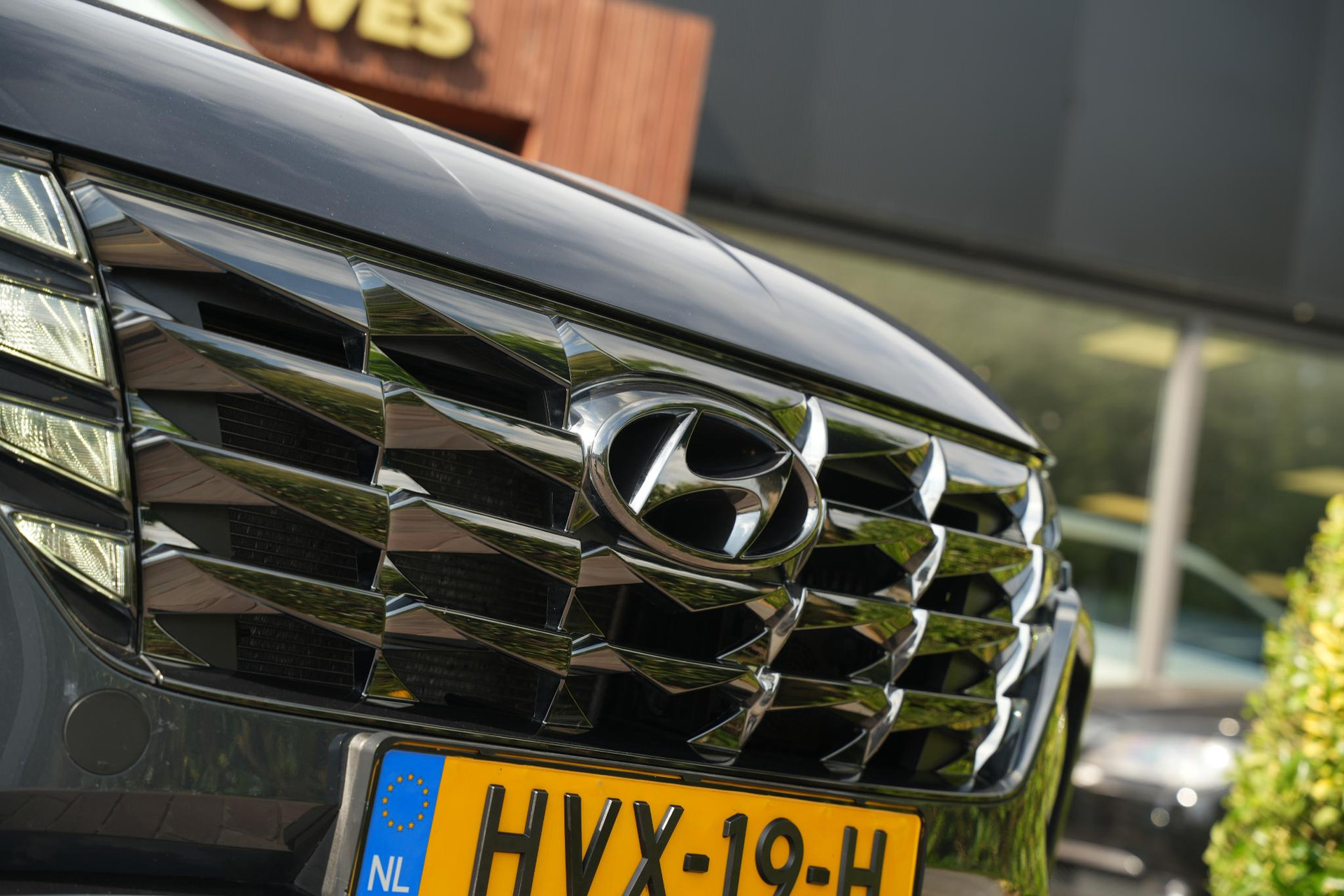 Hyundai Tucson 1.6 T-GDI HEV i-Motion 2024 Shimmering Silver Pearl Metallic (R2T) 8