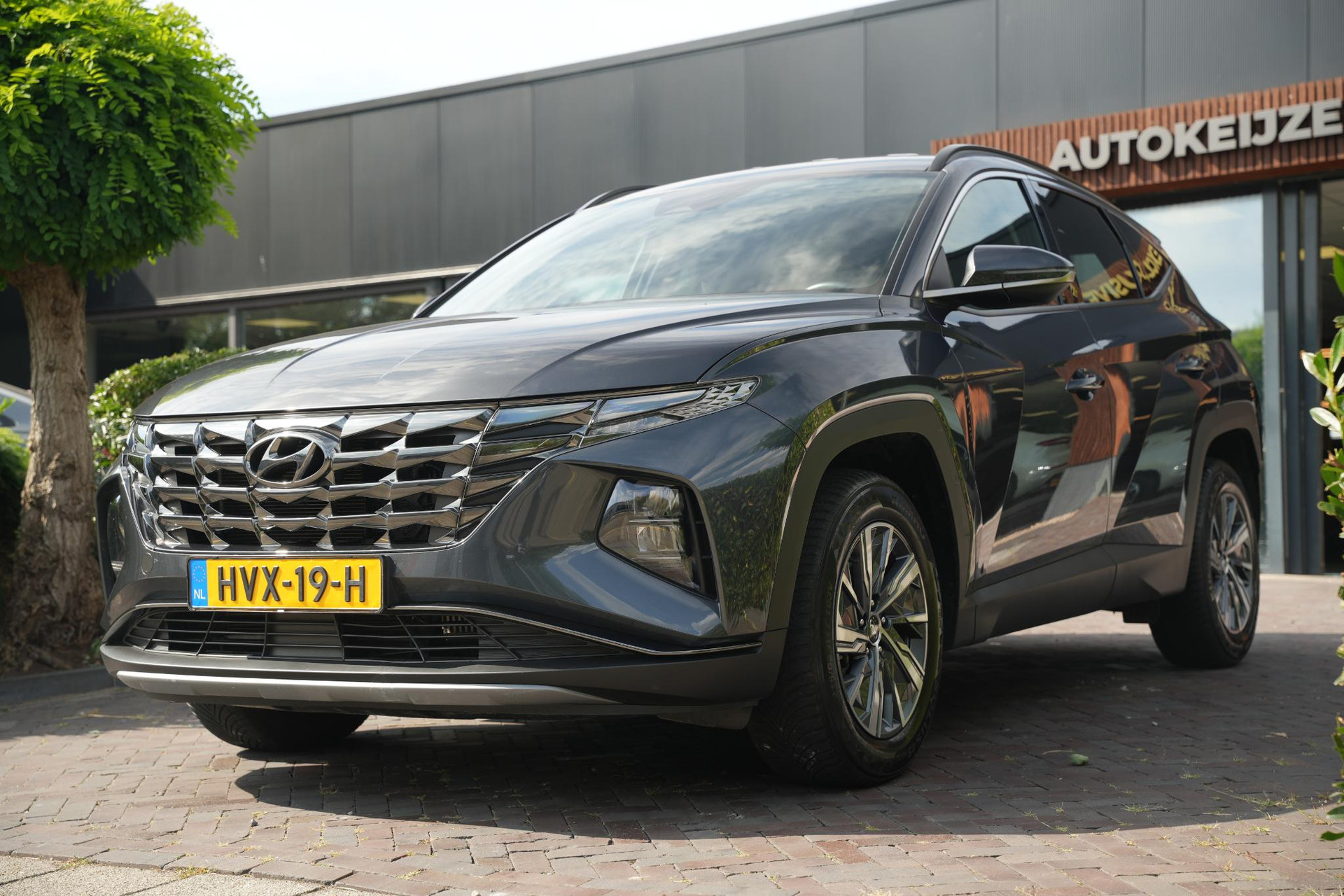 Hyundai Tucson 1.6 T-GDI HEV i-Motion 2024 Shimmering Silver Pearl Metallic (R2T) 9