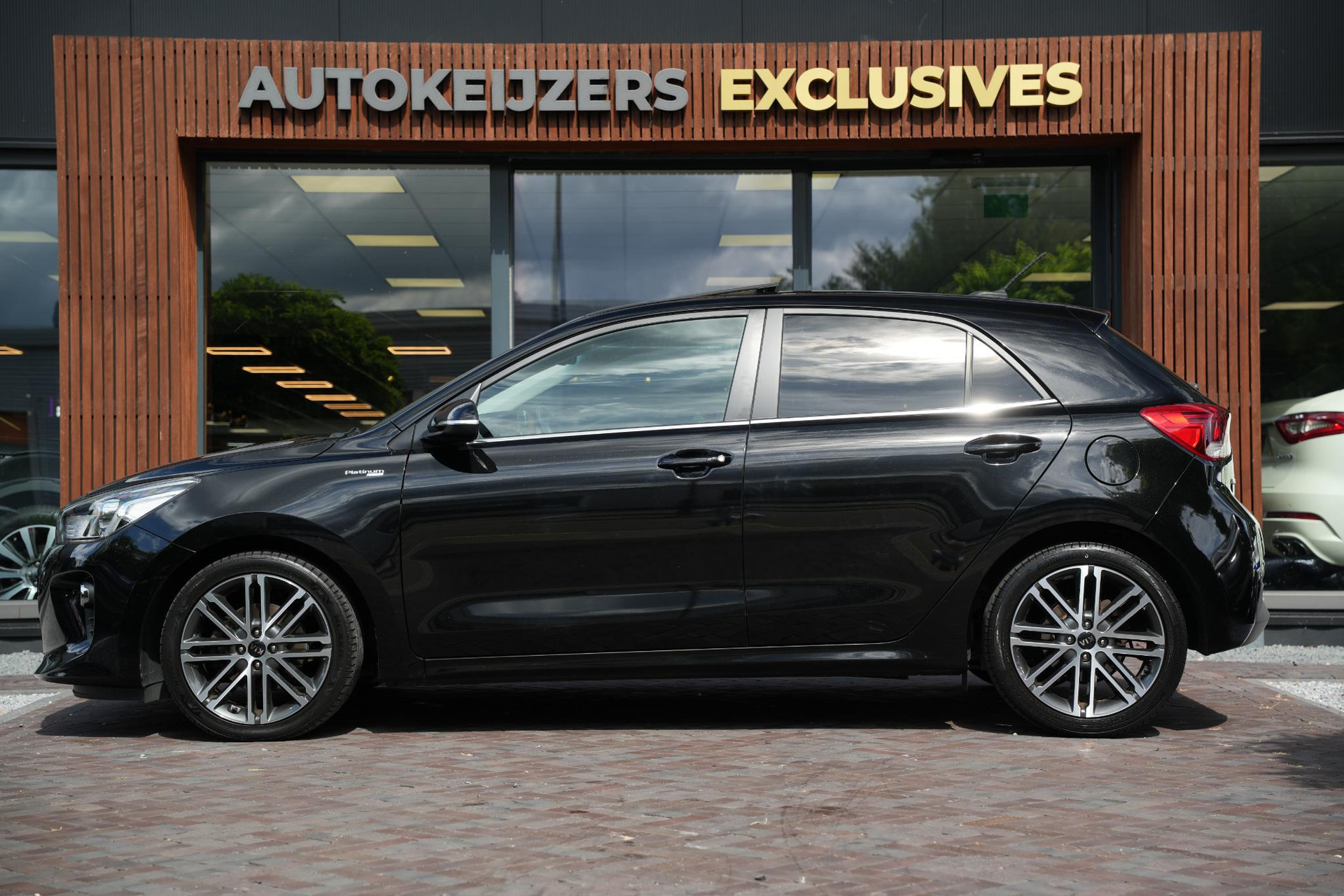 Kia Rio 1.0 TGDI DynamicLine 2017 Aurora Black Pearl (ABP) 7