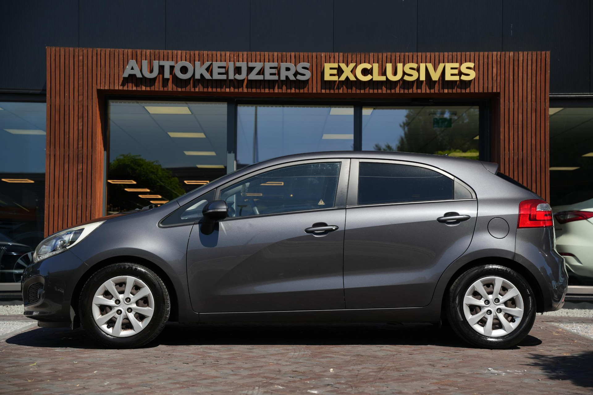 Kia Rio 1.2 CVVT Plus Pack 2014 Platinum Graphite Metalli (ABT) 7