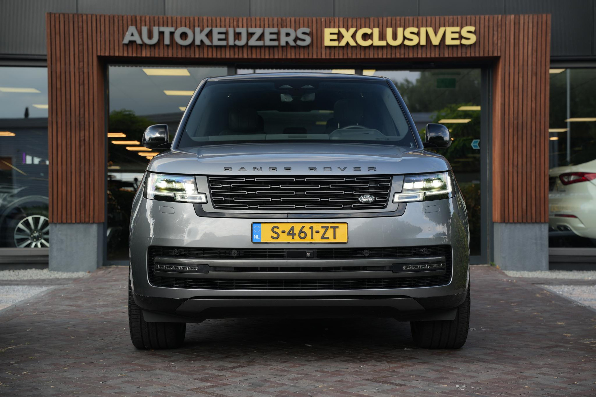 Land Rover Range Rover 3.0 P510e HSE PHEV 2022 Eiger grey-JBC2409 (1DF) 3