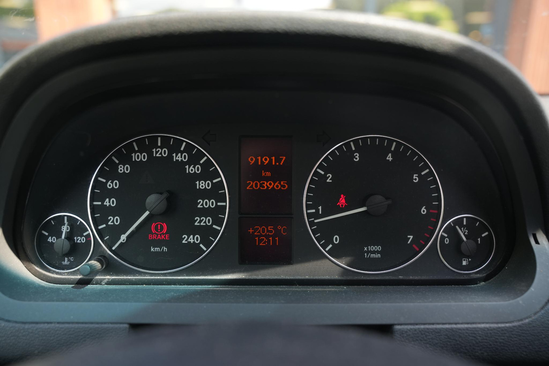 Mercedes-Benz A-Klasse 150 Avantgarde 2007 POLAR SILVER - METALLIC PAINT (761U) 13