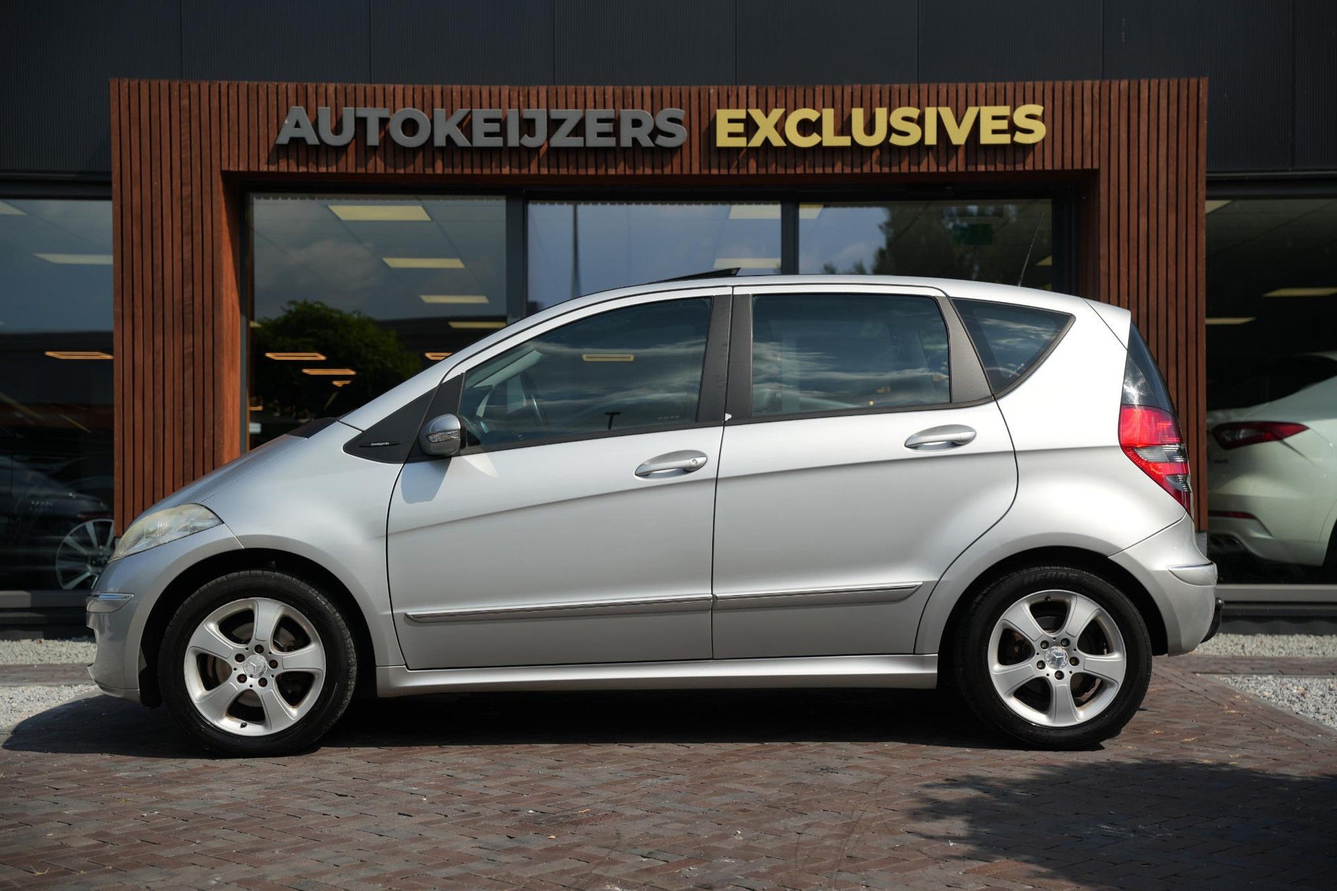 Mercedes-Benz A-Klasse 150 Avantgarde 2007 POLAR SILVER - METALLIC PAINT (761U) 7