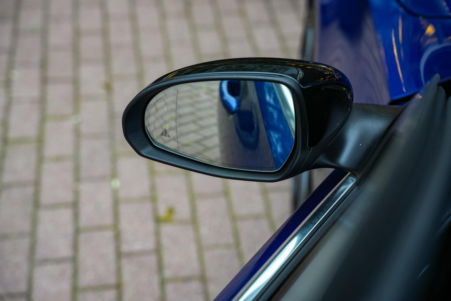 Mercedes-Benz C-Klasse 300 e AMG Line 2021 SPECTRAL BLUE - METALLIC FINISH (970U) 22