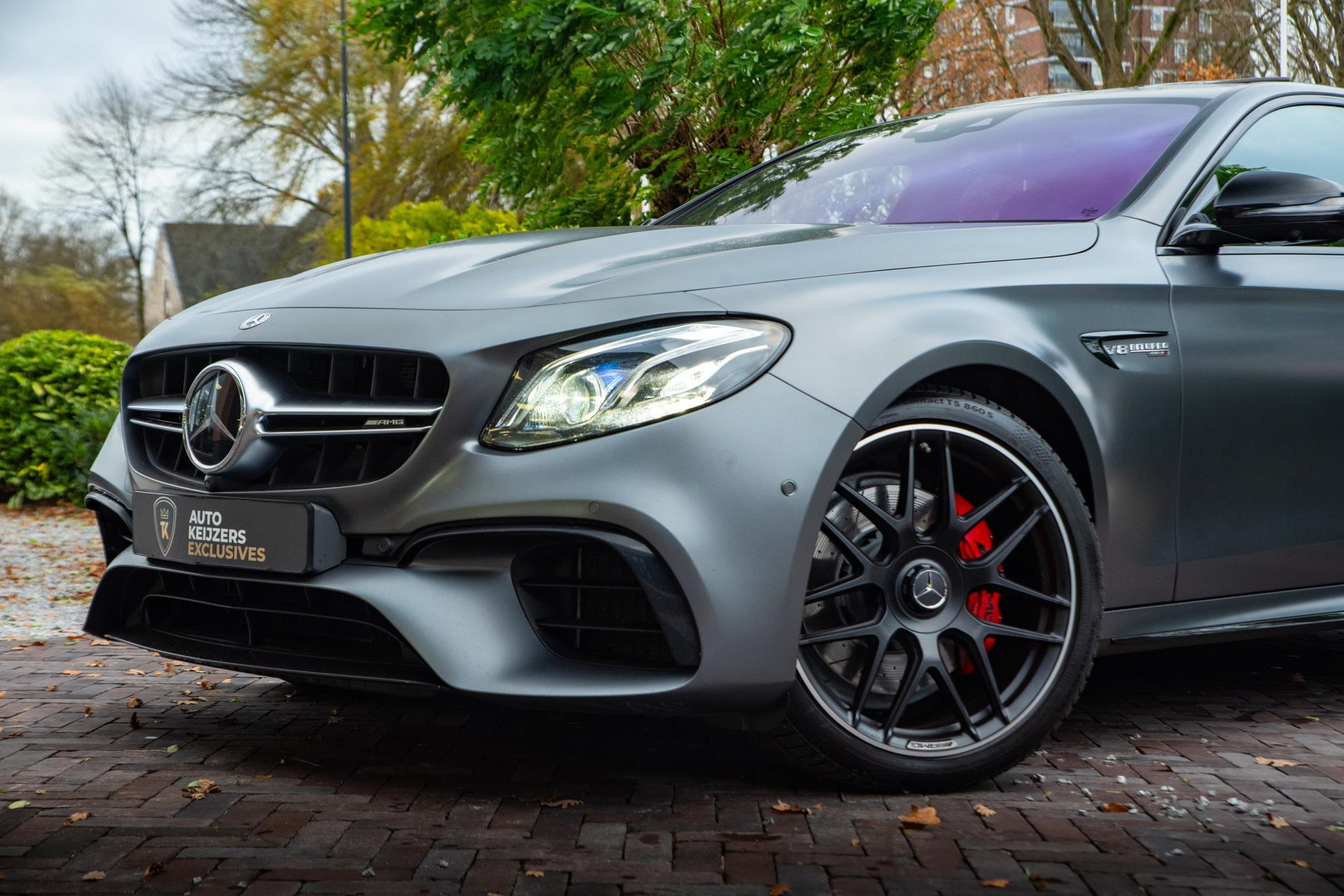 Mercedes-Benz E-Klasse AMG 63 4MATIC Premium Plus 2019  30
