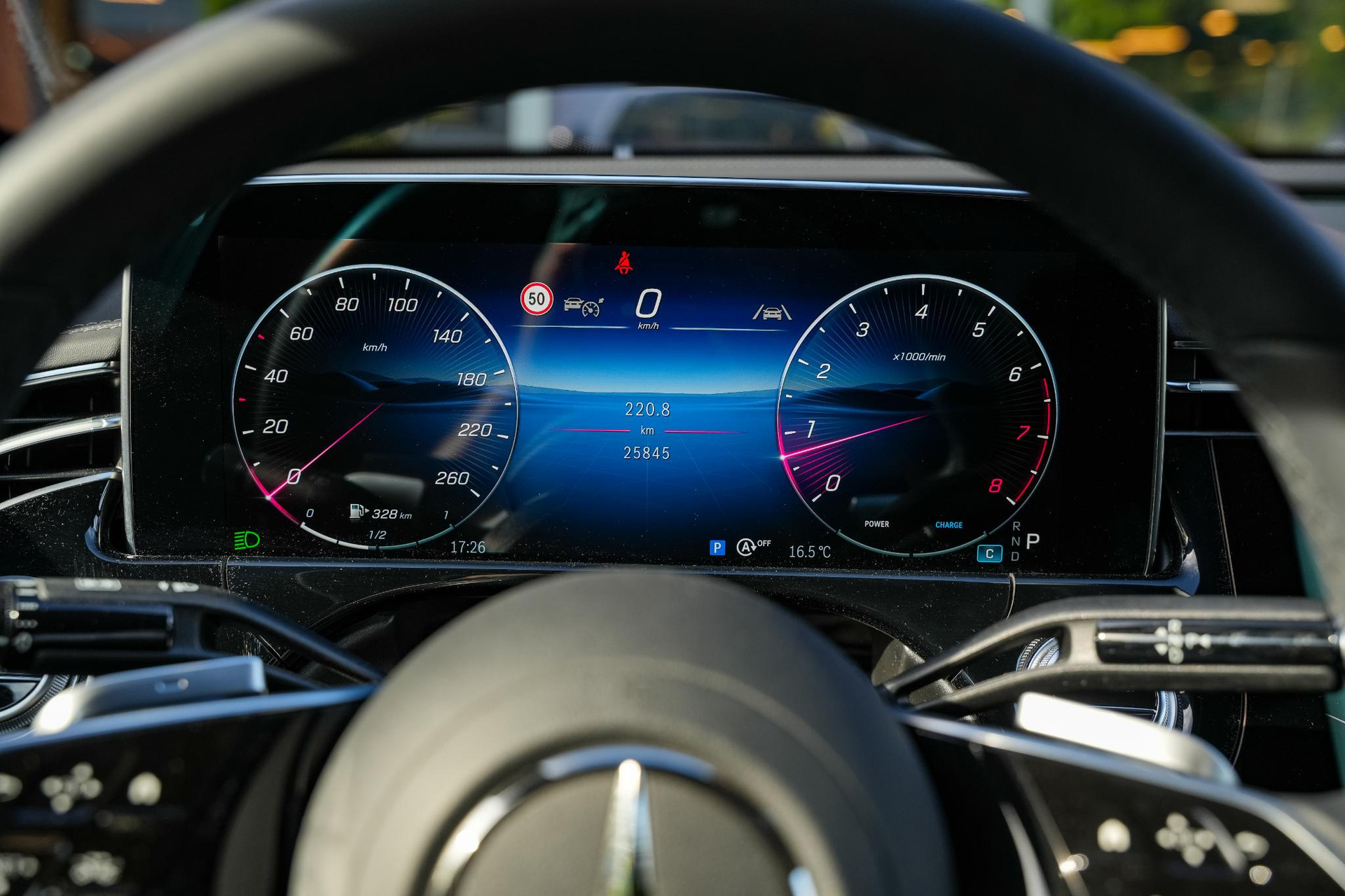 Mercedes-Benz E-Klasse E-klasse 200 AMG 2025 Obsidian black - metallic finish (197U) 23