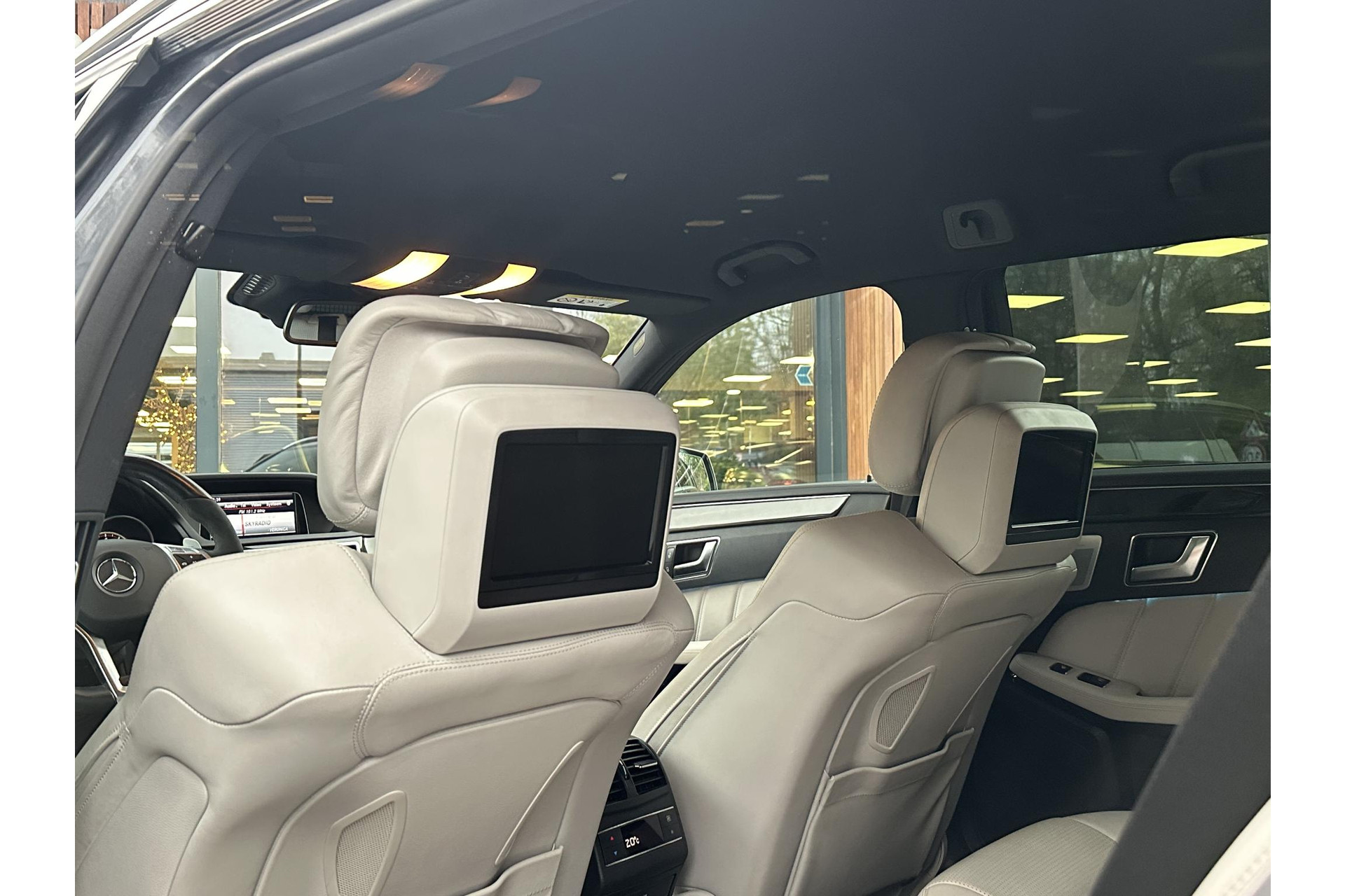 Mercedes-Benz E-Klasse Estate AMG 63 S 4MATIC 2013  13