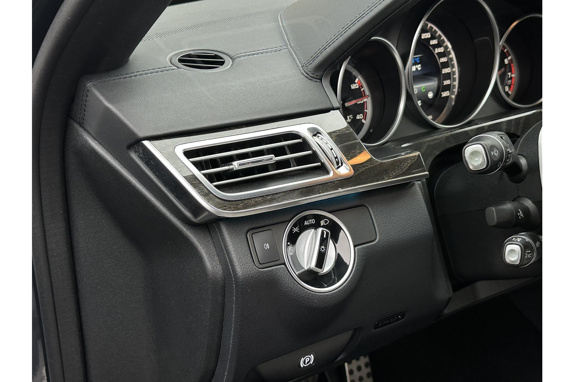 Mercedes-Benz E-Klasse Estate AMG 63 S 4MATIC 2013  20