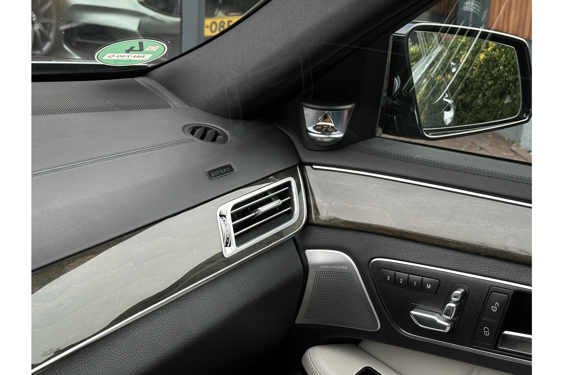 Mercedes-Benz E-Klasse Estate AMG 63 S 4MATIC 2013  36