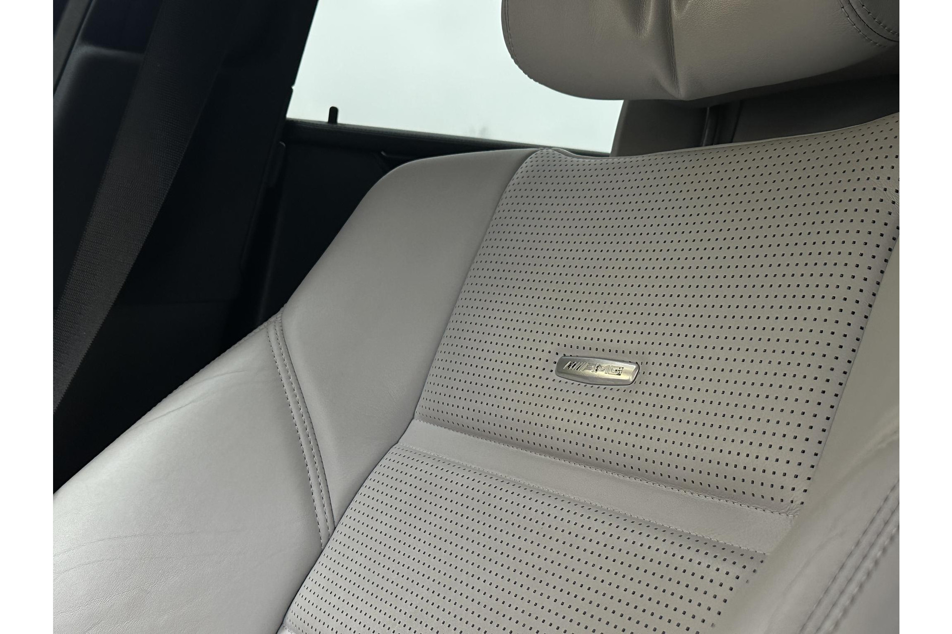 Mercedes-Benz E-Klasse Estate AMG 63 S 4MATIC 2013  39