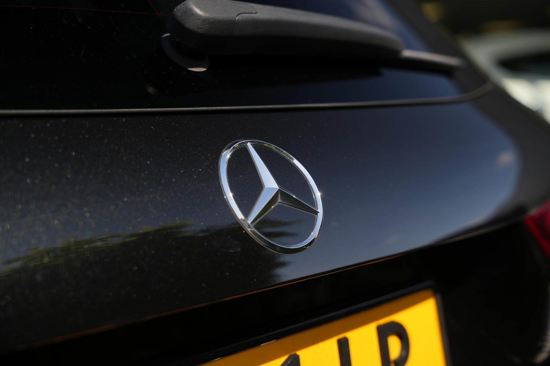 Mercedes-Benz GLA 200 2020 COSMOS BLACK - METALLIC FINISH (191U) 30