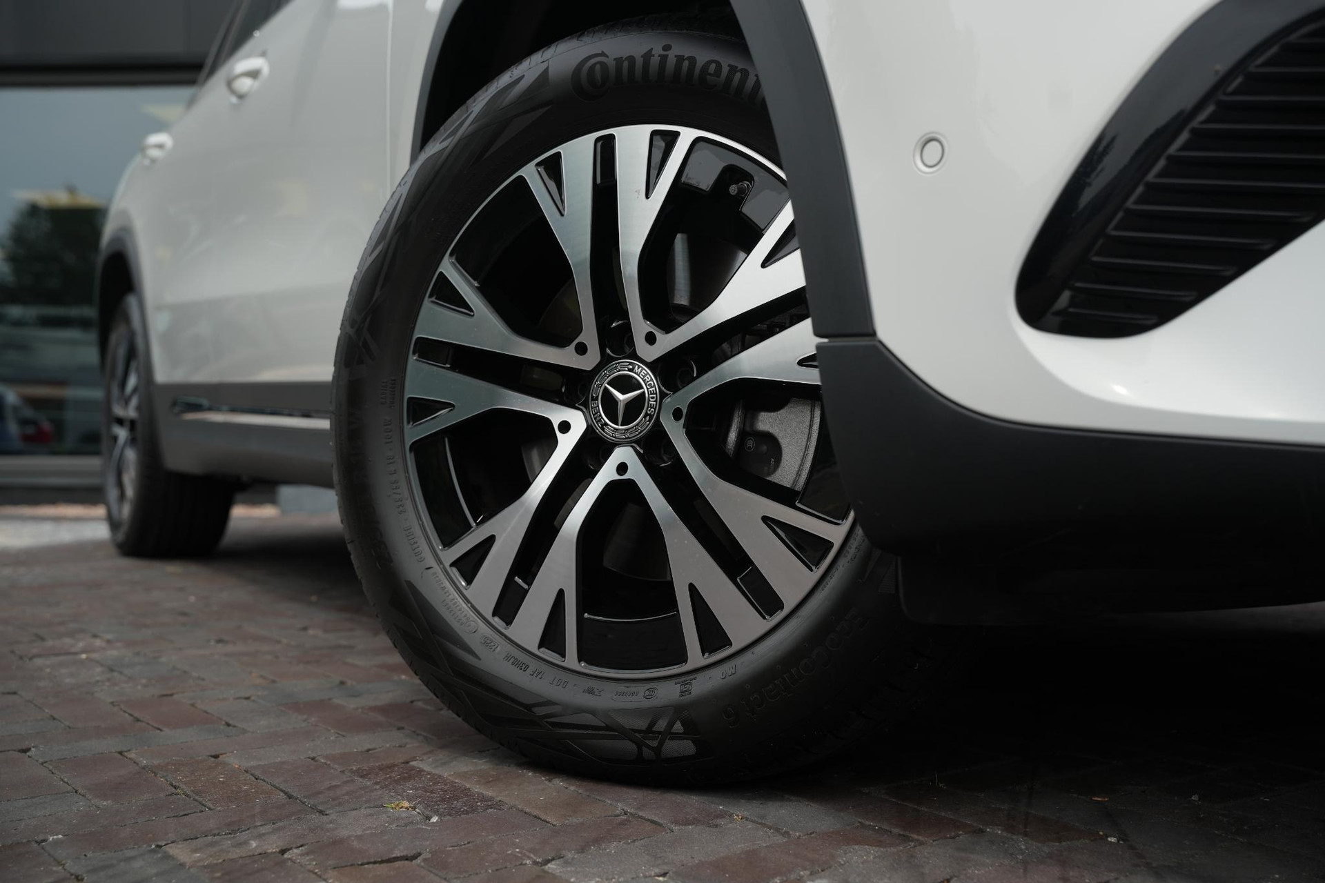 Mercedes-Benz GLA 250 e Business Solution 2025 POLAR WHITE - STANDARD FINISH (149U) 22