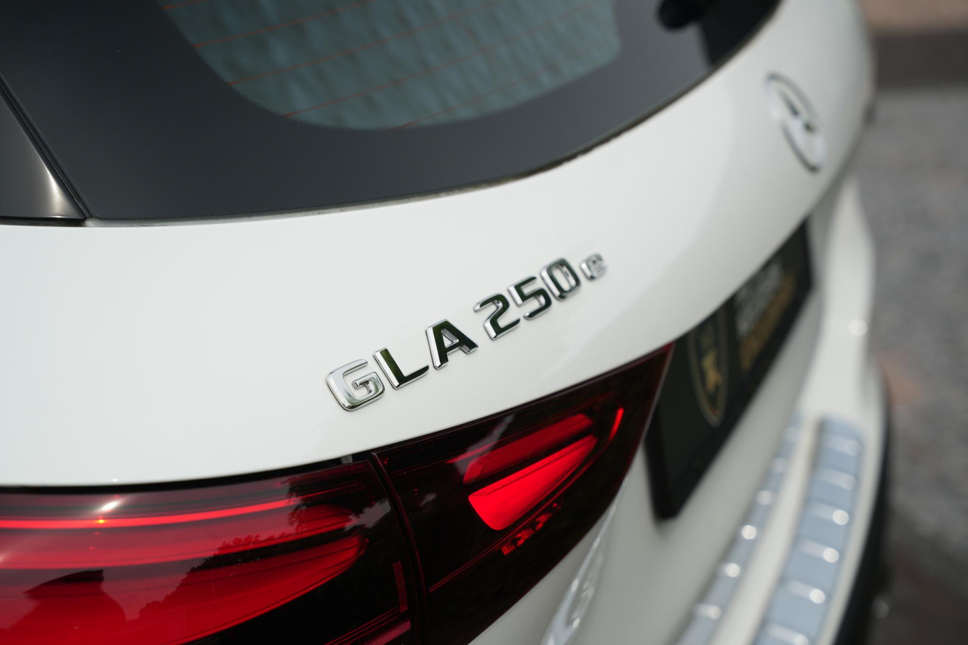 Mercedes-Benz GLA 250 e Business Solution 2025 POLAR WHITE - STANDARD FINISH (149U) 24