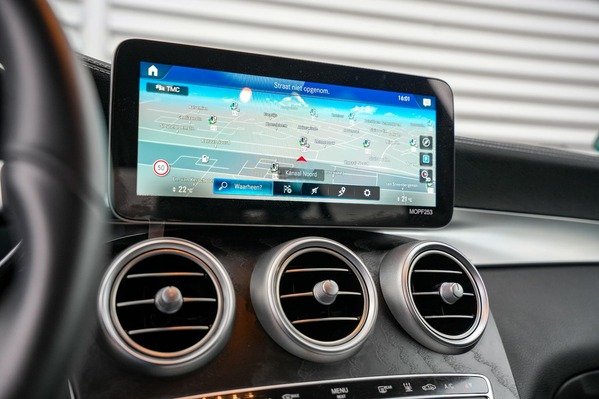 Mercedes-Benz GLC 300e 4MATIC Business Solution AMG 2021  18