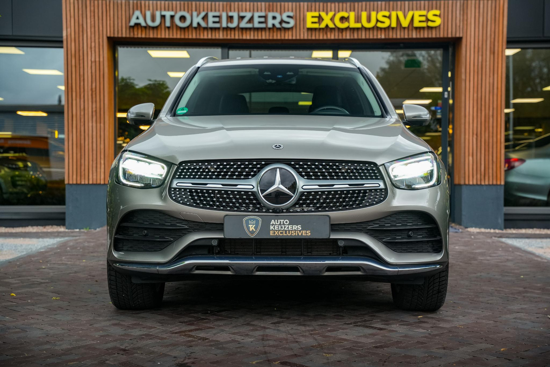 Mercedes-Benz GLC 300e 4MATIC Business Solution AMG 2021  3