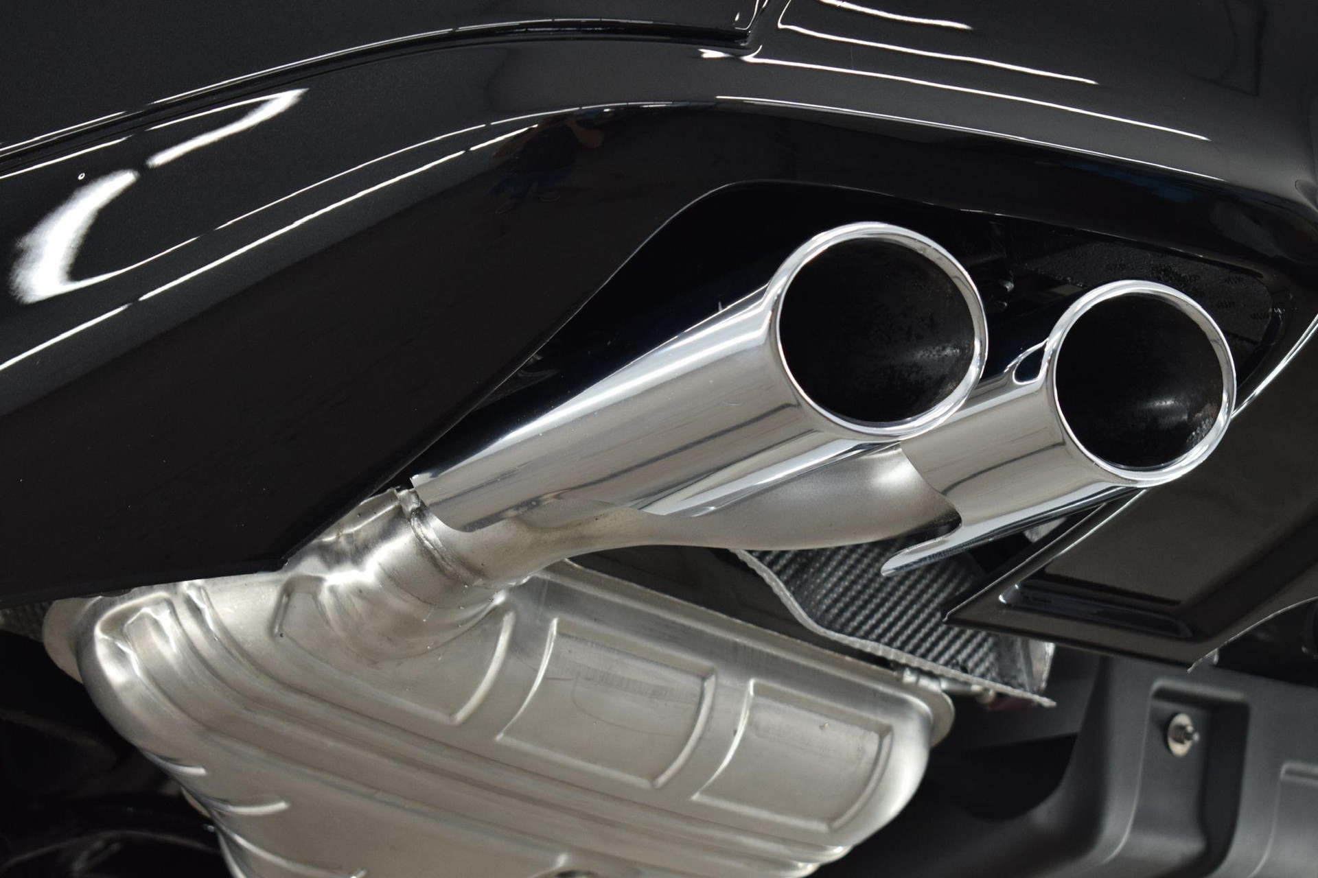 Mercedes-Benz M-Klasse AMG 63 2007 OBSIDIAN BLACK (197U) 58