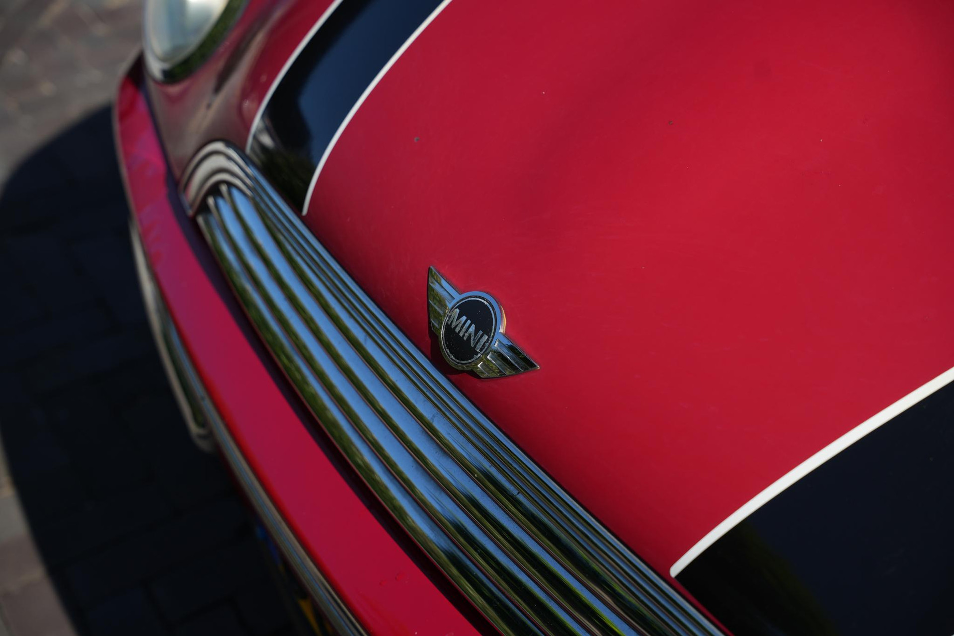 MINI 3-deurs 1.6 Cooper Chili 2004 Chili red  16