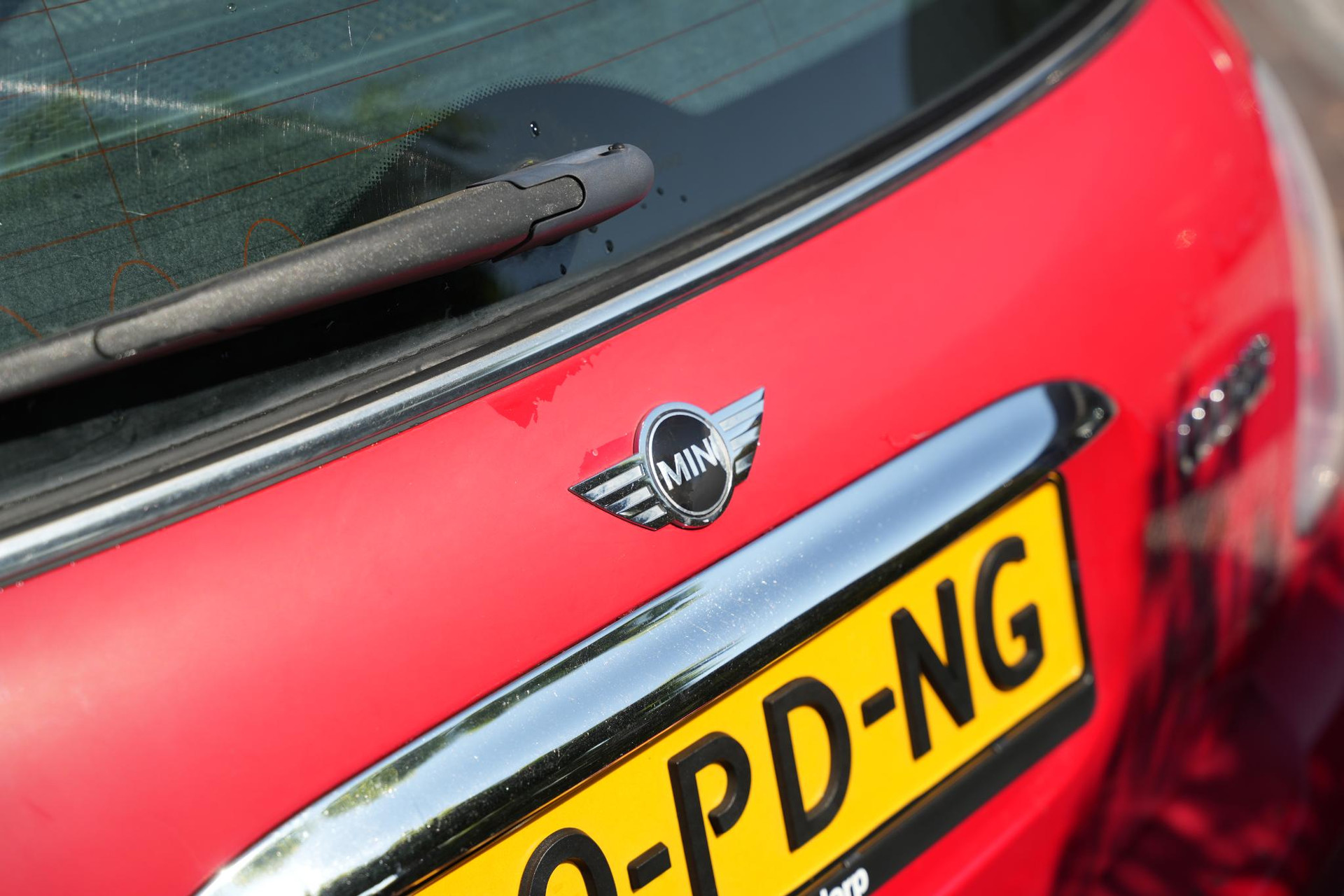 MINI 3-deurs 1.6 Cooper Chili 2004 Chili red  20