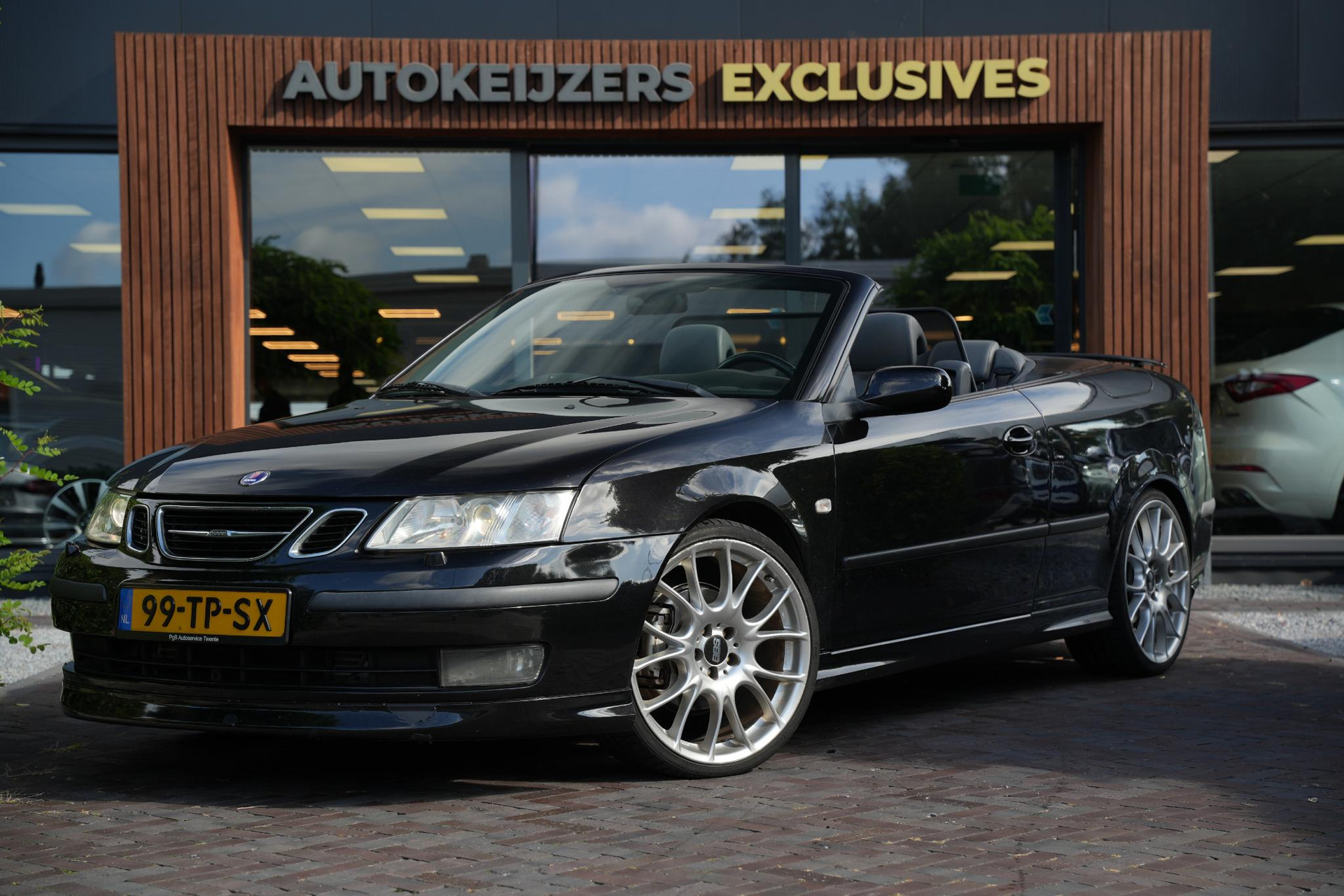 Saab 9-3 Cabrio 2.8 V6 T Aero 2006 Jet Black (metallic) (298) 6