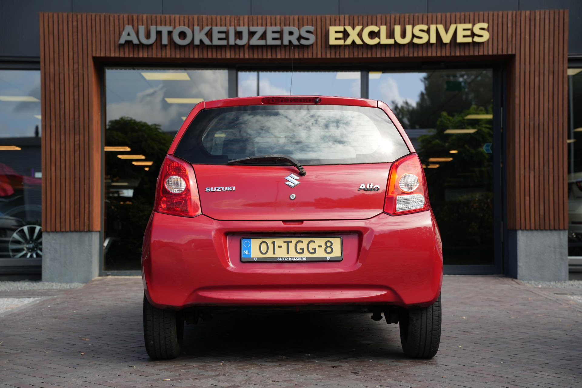 Suzuki Alto 1.0 Base 2011  11