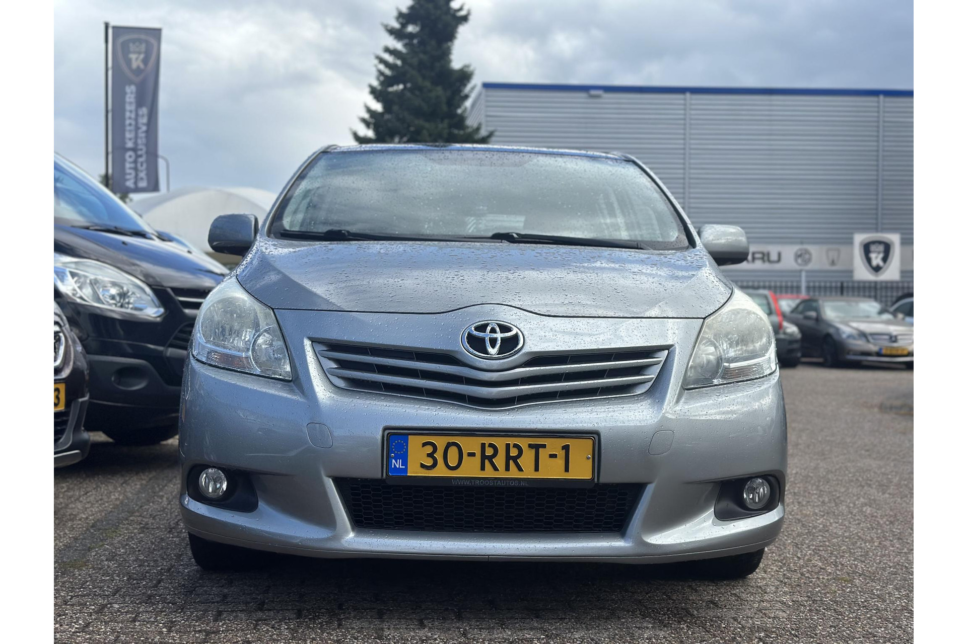 Toyota Verso 1.6 VVT-i Business 2011  2