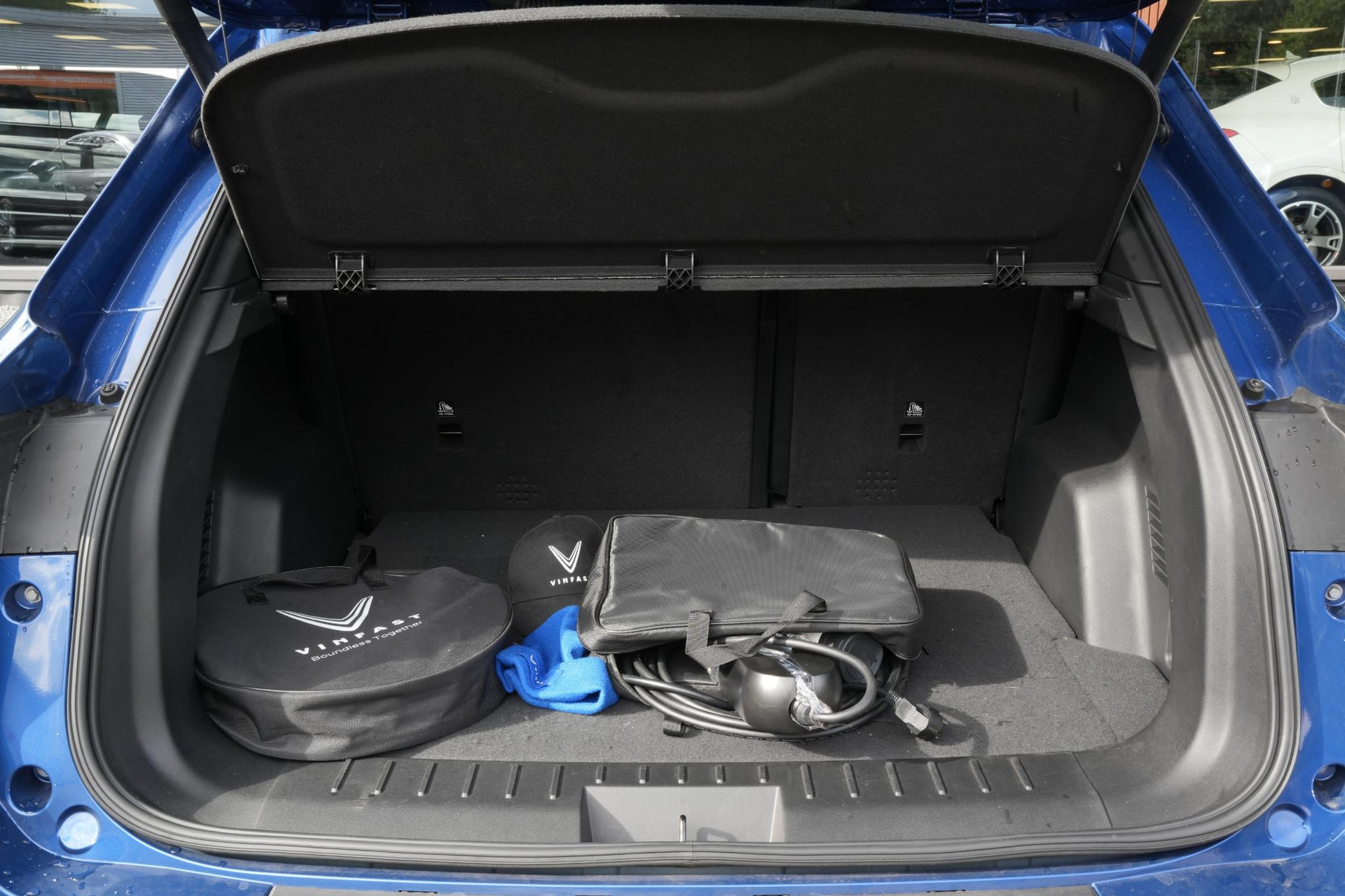 VinFast VF8 Plus 87.7 kWh 2024  12