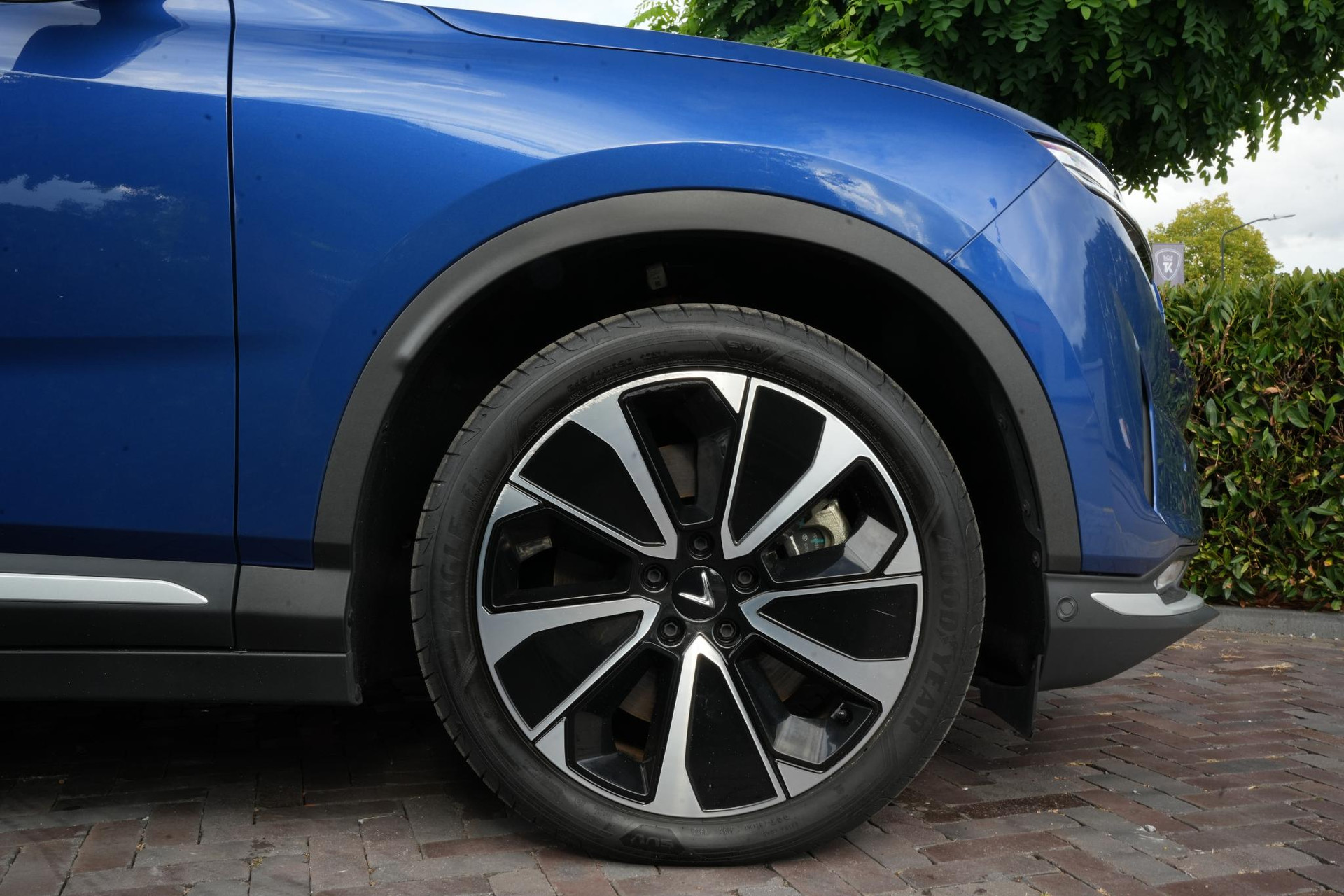 VinFast VF8 Plus 87.7 kWh 2024  18