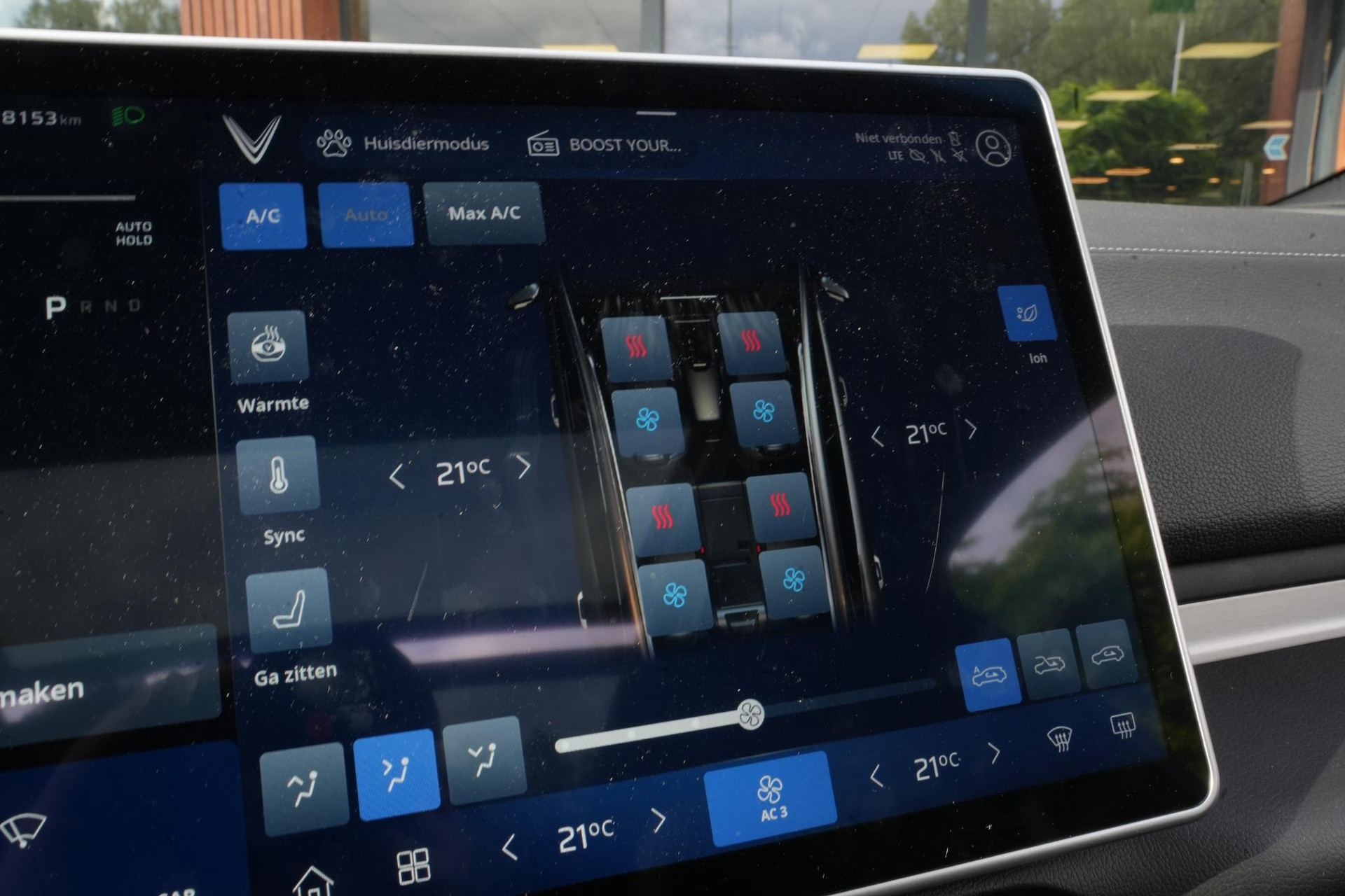 VinFast VF8 Plus 87.7 kWh 2024  39