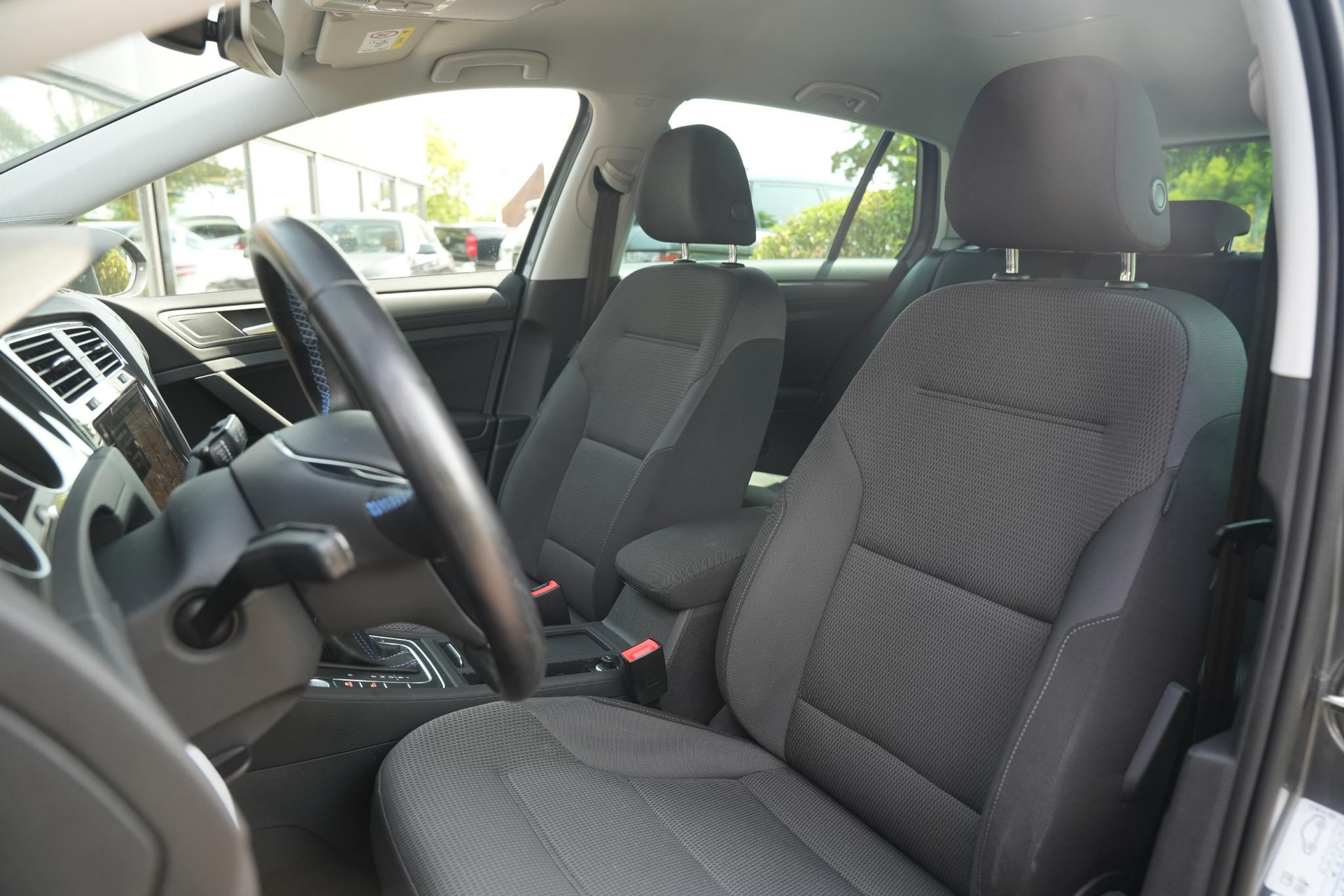 Volkswagen e-Golf E-DITION 2020 Metallic indium grey (X3X3) 4