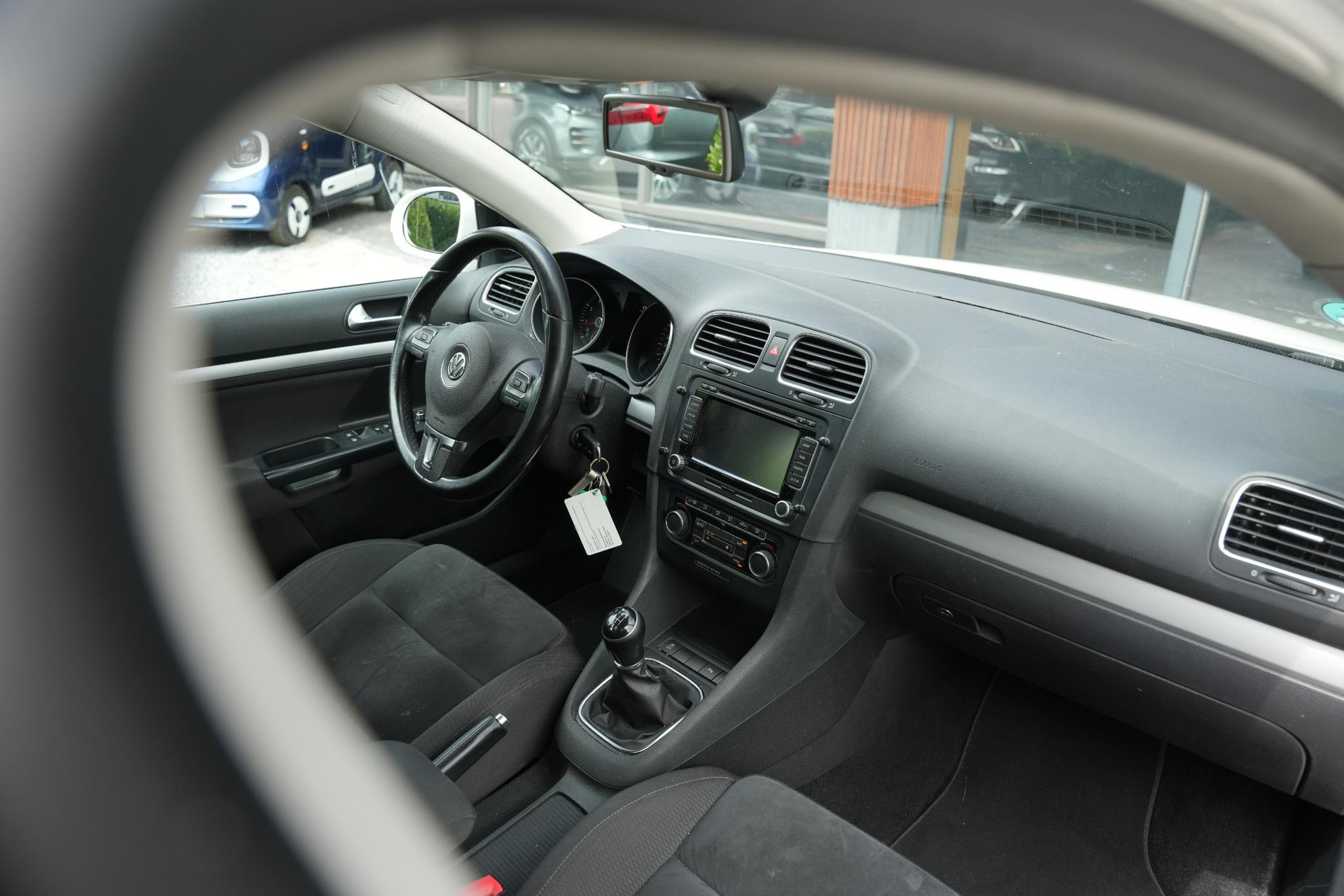 Volkswagen Golf Variant 1.2 TSI High Executive Line BlueMotion 2012 Candy white 14