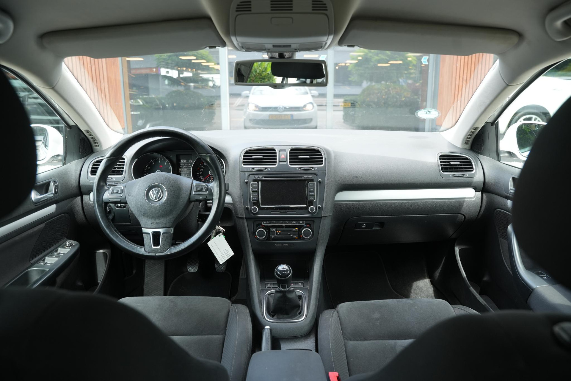 Volkswagen Golf Variant 1.2 TSI High Executive Line BlueMotion 2012 Candy white 2