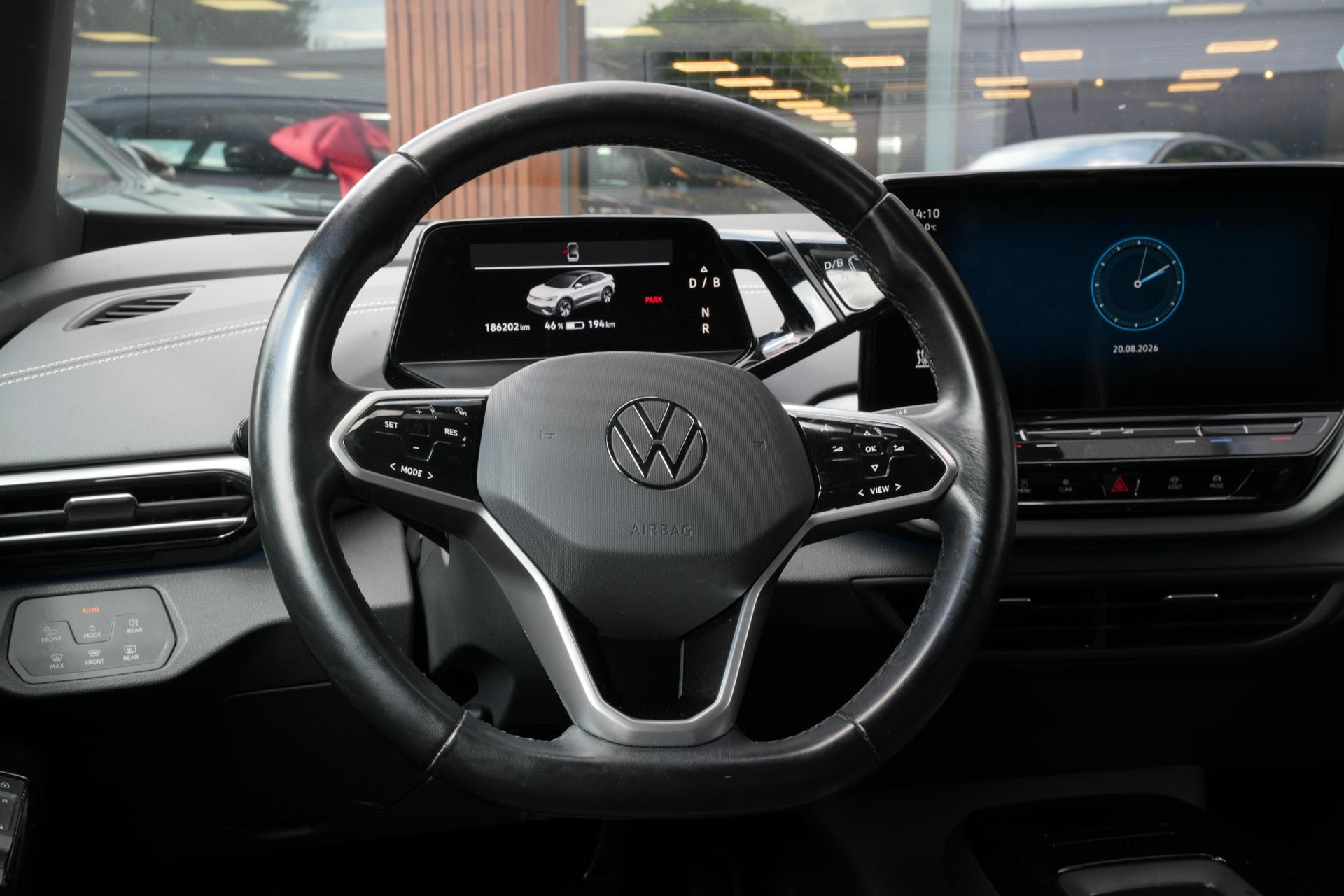 Volkswagen ID.5 Pro 77 kWh 2022 Moonstone grey met zwart dak 13