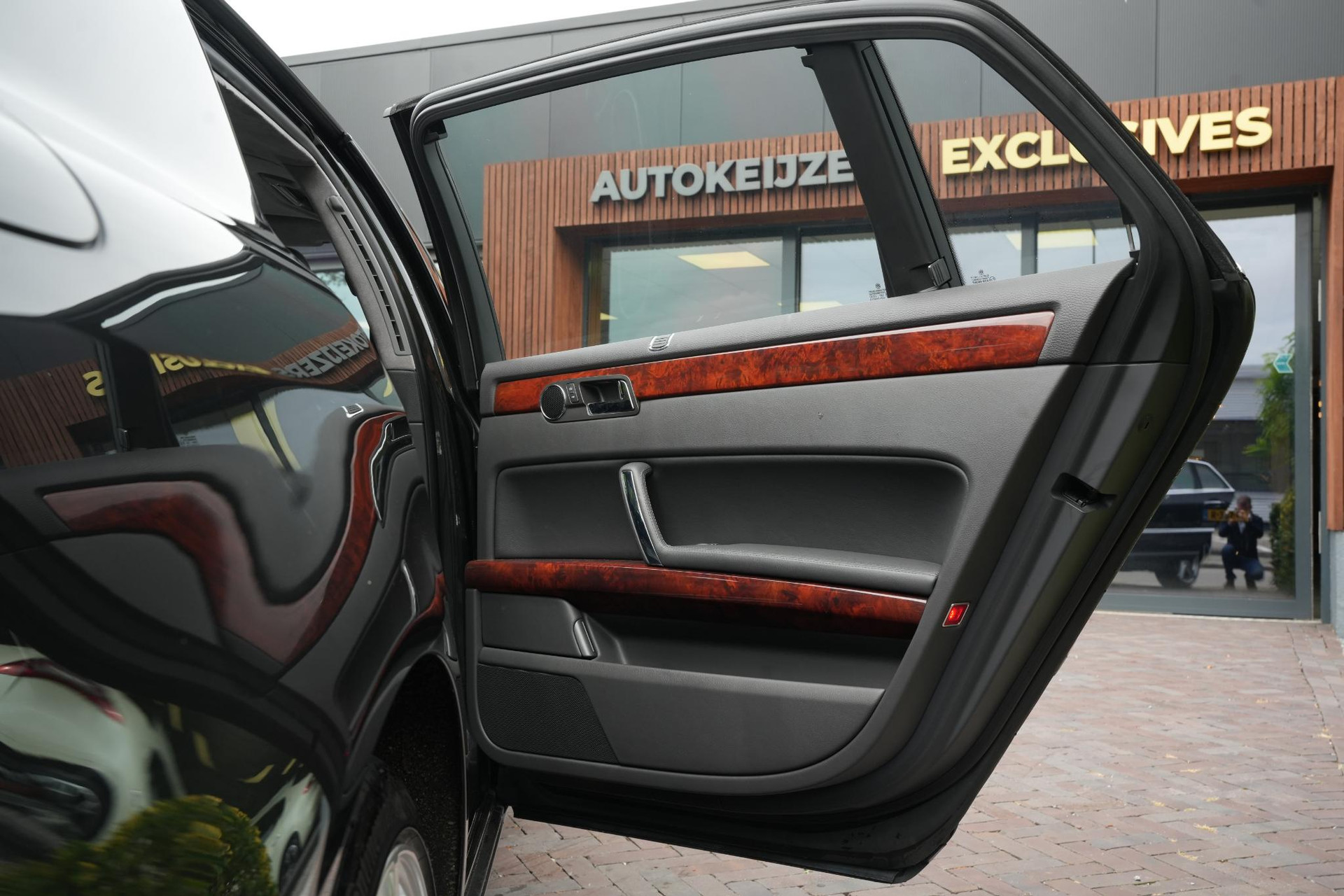 Volkswagen Phaeton 4.2 V8 4p. Lang 2005  35