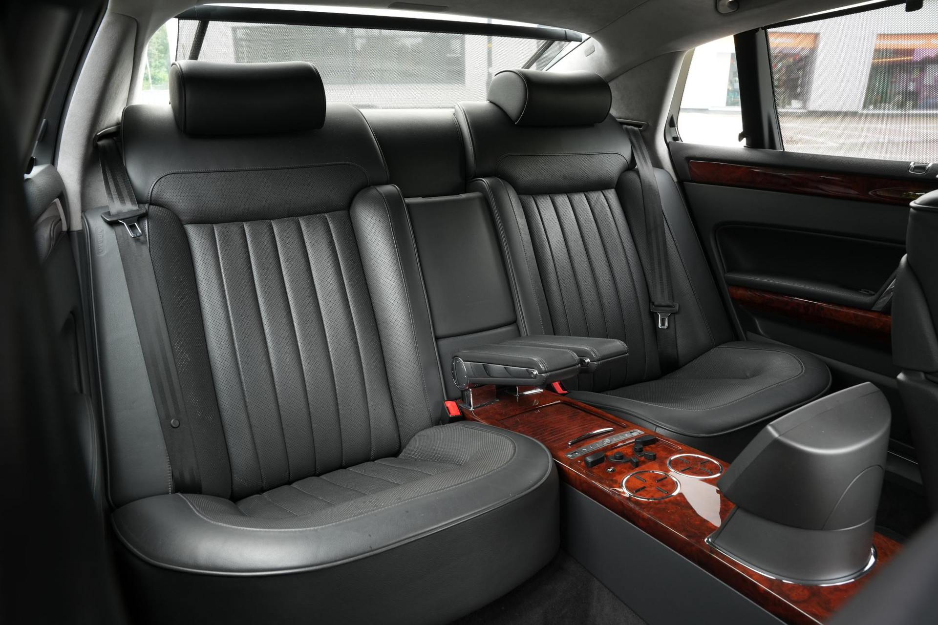 Volkswagen Phaeton 4.2 V8 4p. Lang 2005  4