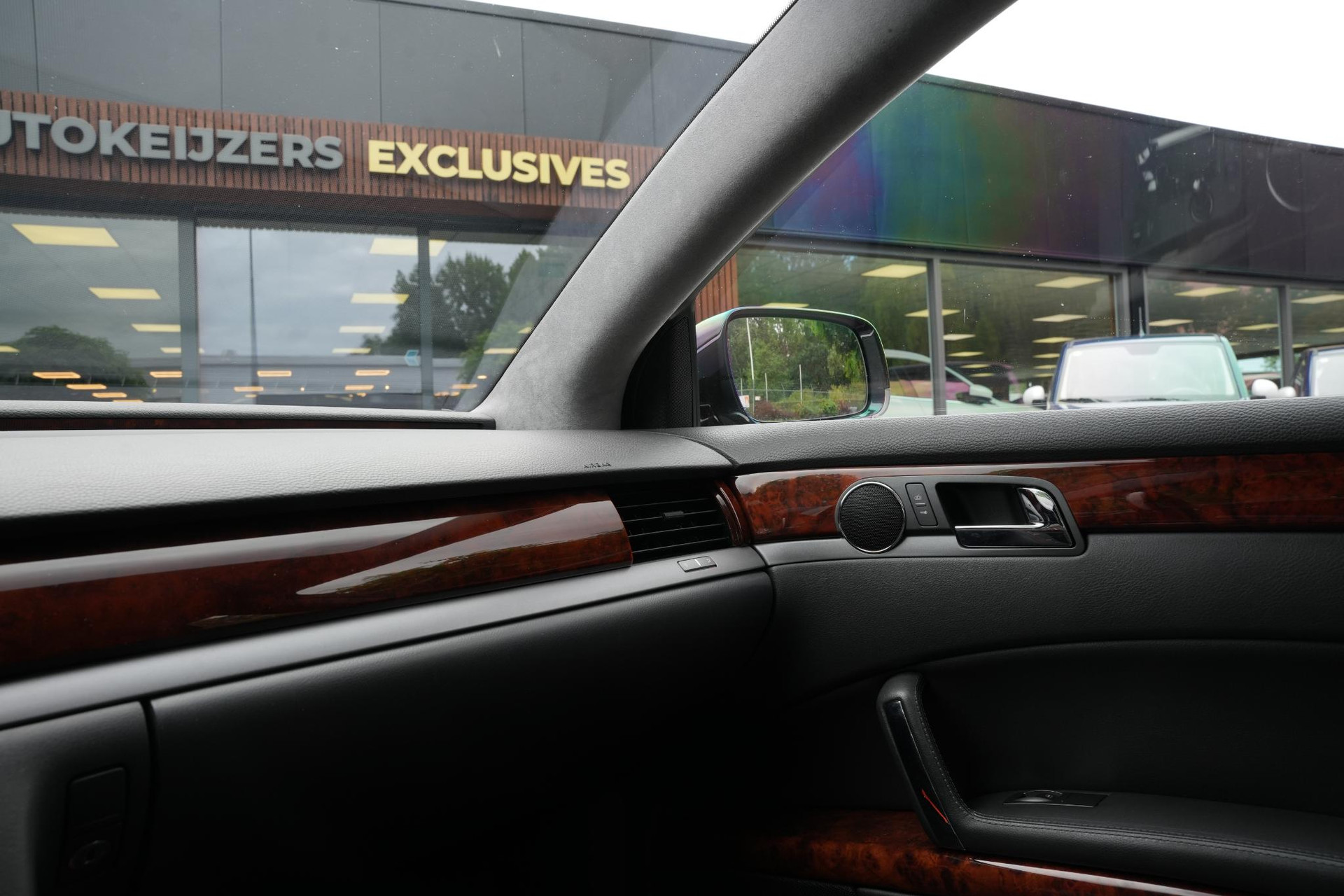 Volkswagen Phaeton 4.2 V8 4p. Lang 2005  54