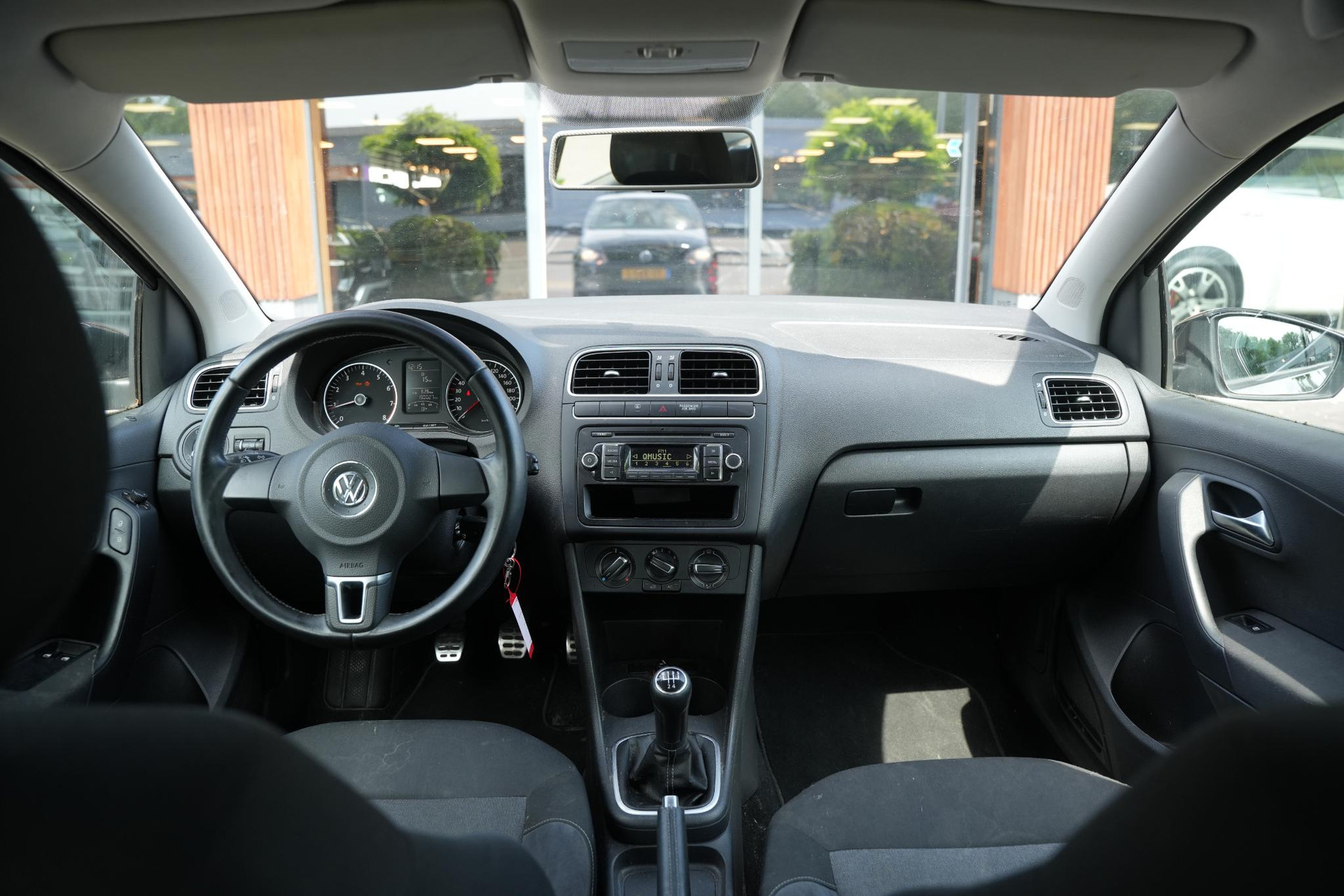 Volkswagen Polo 1.2-12V Comfortline 2012  2