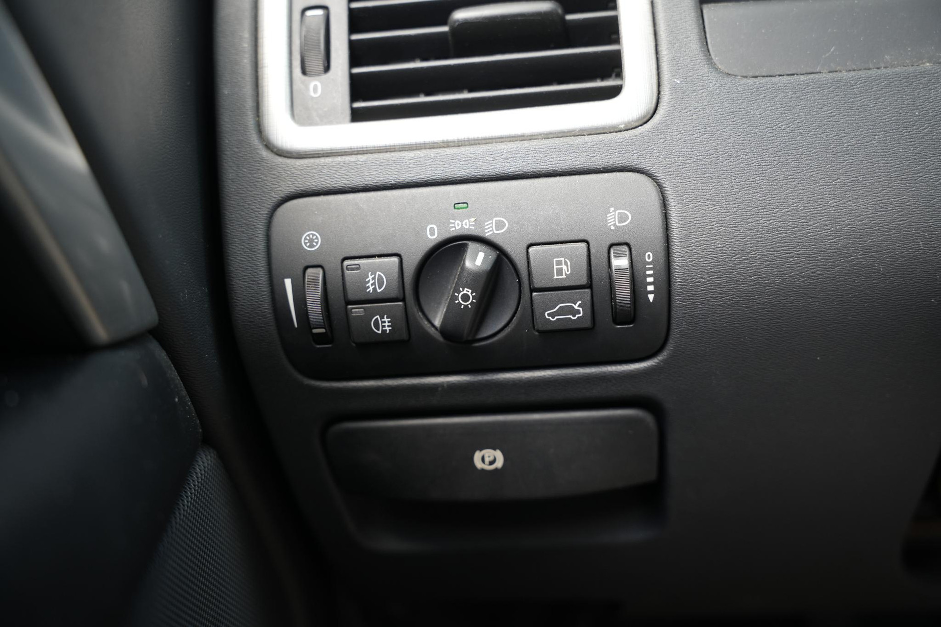 Volvo S80 2.5 T Kinetic 2008 TITANIUM GREY PEARL (455) 34
