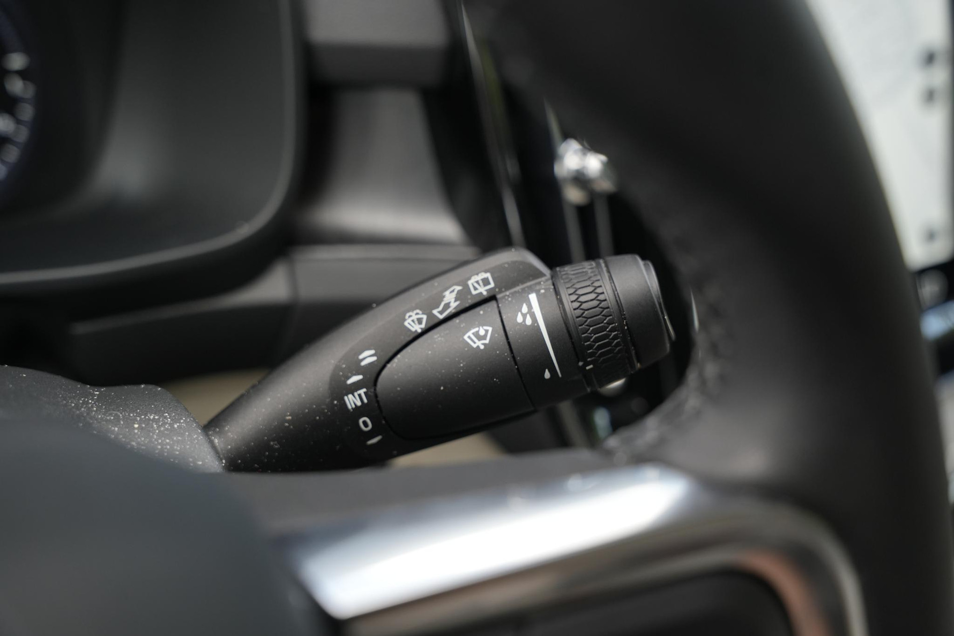 Volvo XC40 1.5 T4 Plug-in hybrid Ultimate Bright 2023 Bright dusk 42