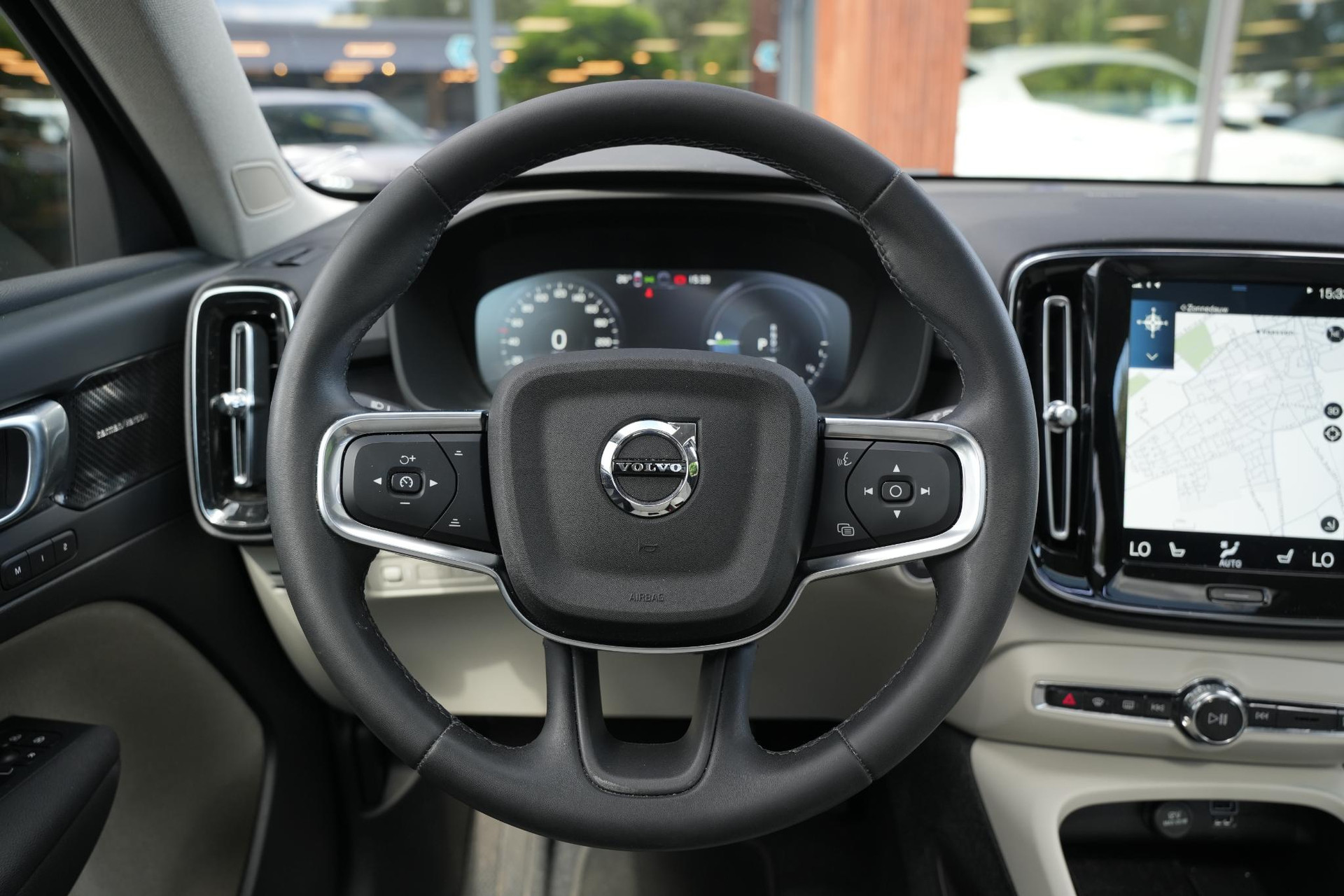 Volvo XC40 1.5 T4 Plug-in hybrid Ultimate Bright 2023 Bright dusk 8