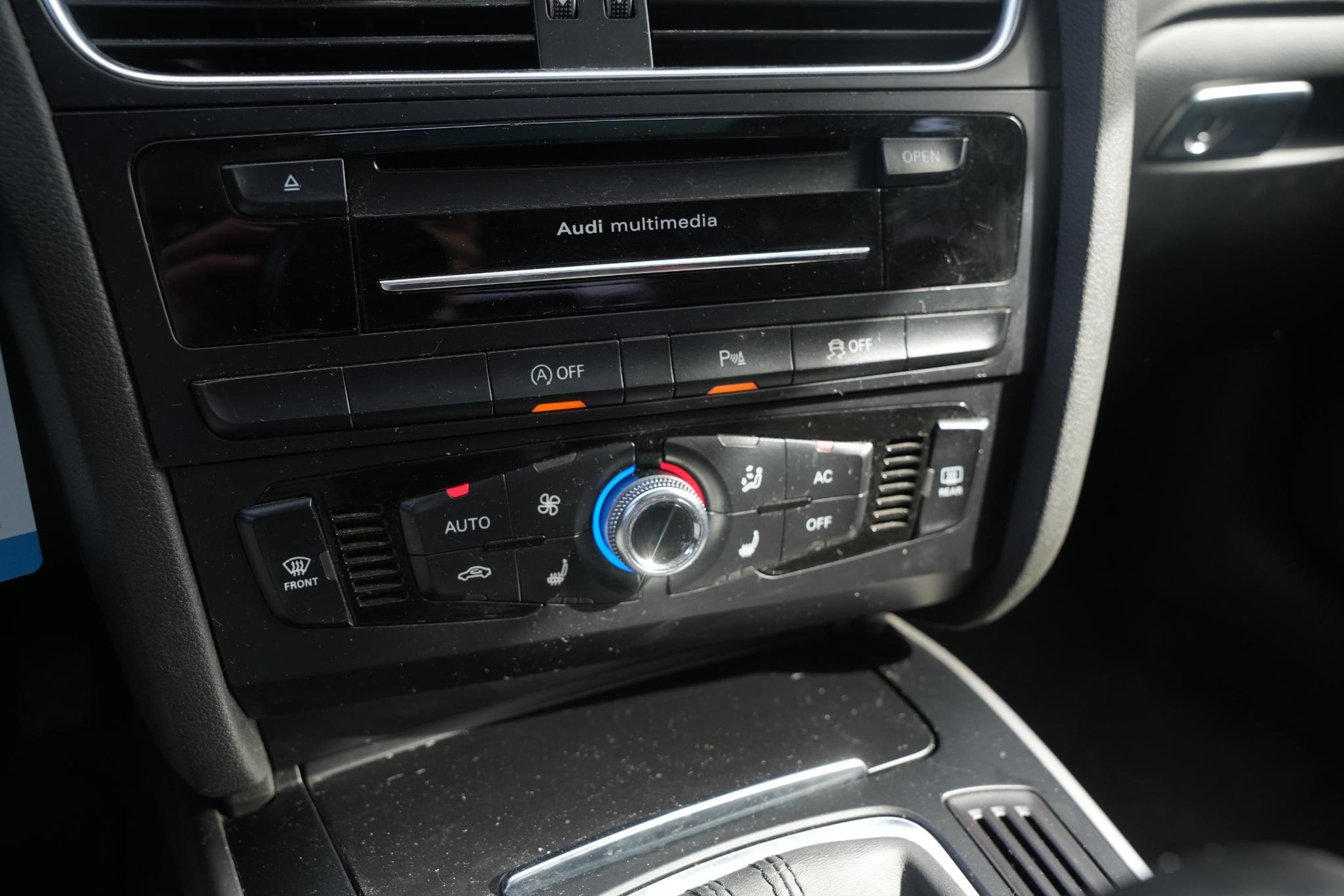 Audi A4 Avant 1.8 TFSI Business Edition 2012  25