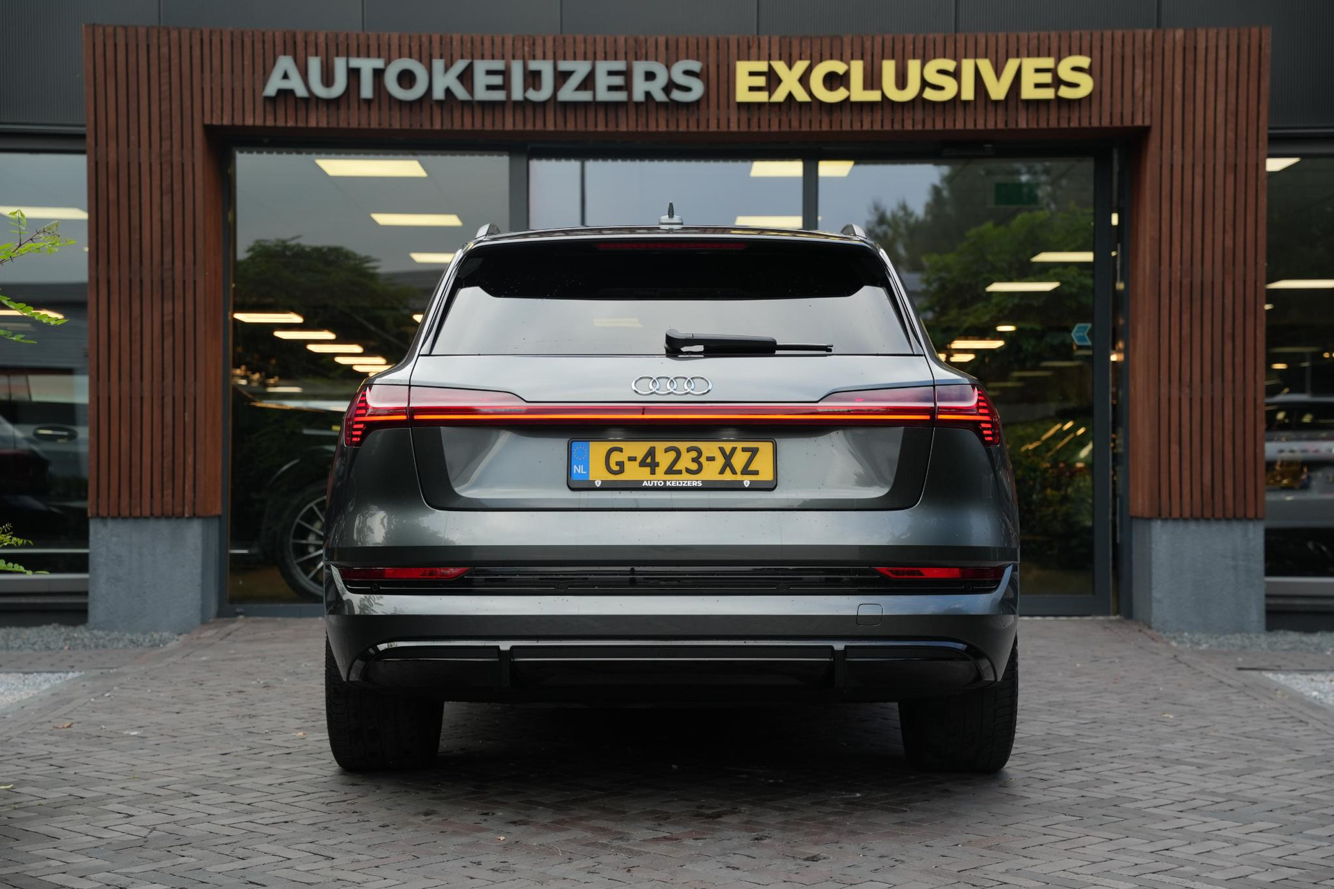 Audi e-tron e-tron 50 quattro Launch edition Black 71 kWh 2019 Daytonagrijs 11