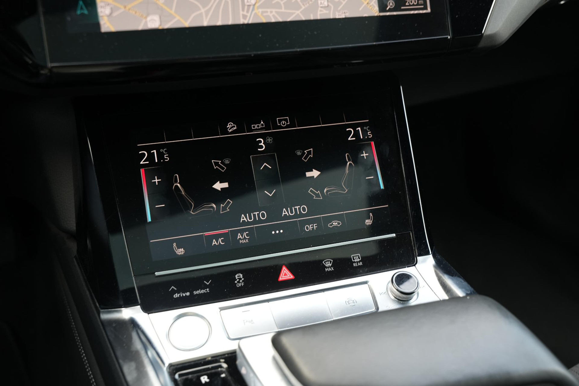 Audi e-tron e-tron 50 quattro Launch edition Black 71 kWh 2019 Daytonagrijs 25