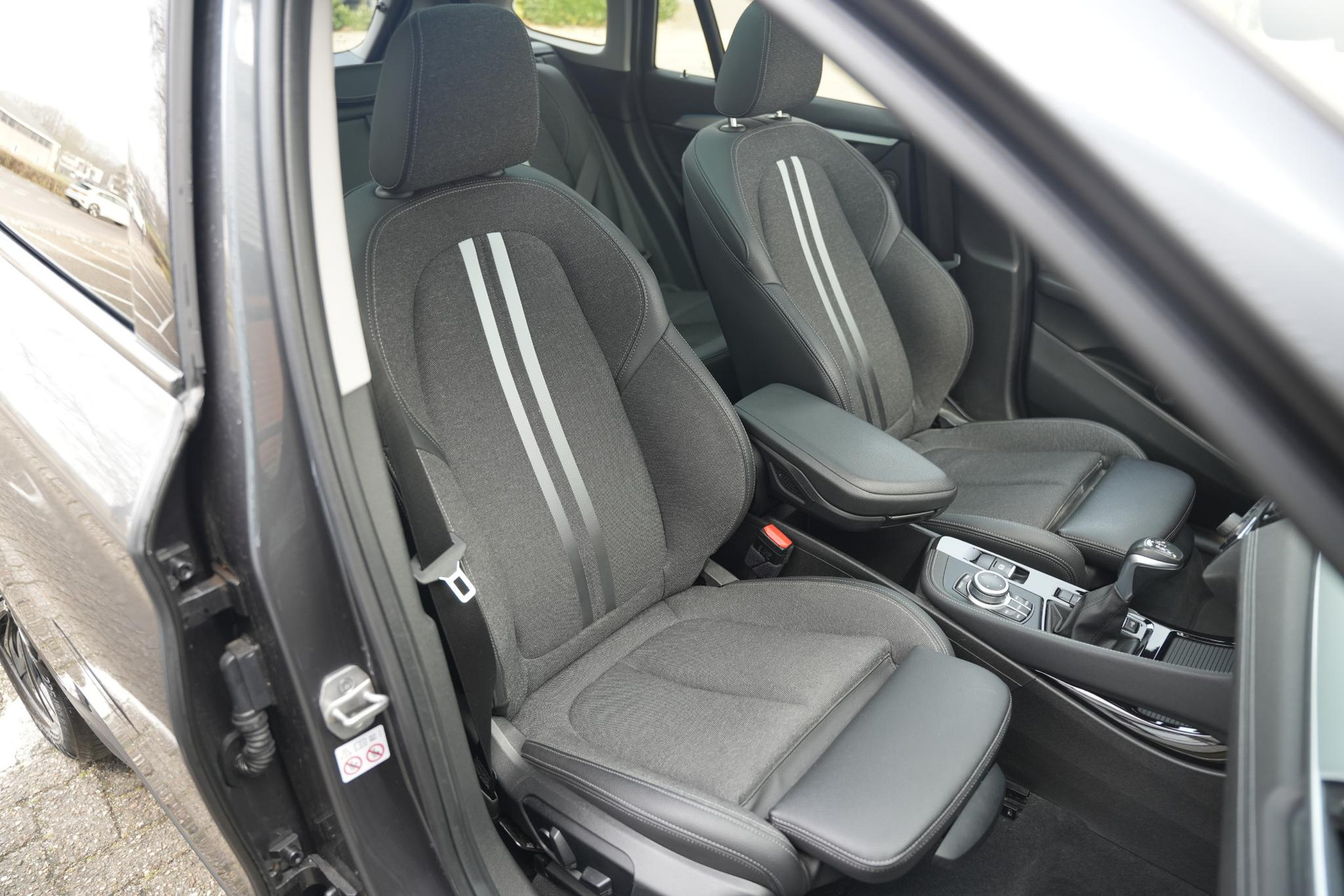 BMW X1 xDrive25e High Executive 2020 MINERALGRAU METALLIC (B39) 18