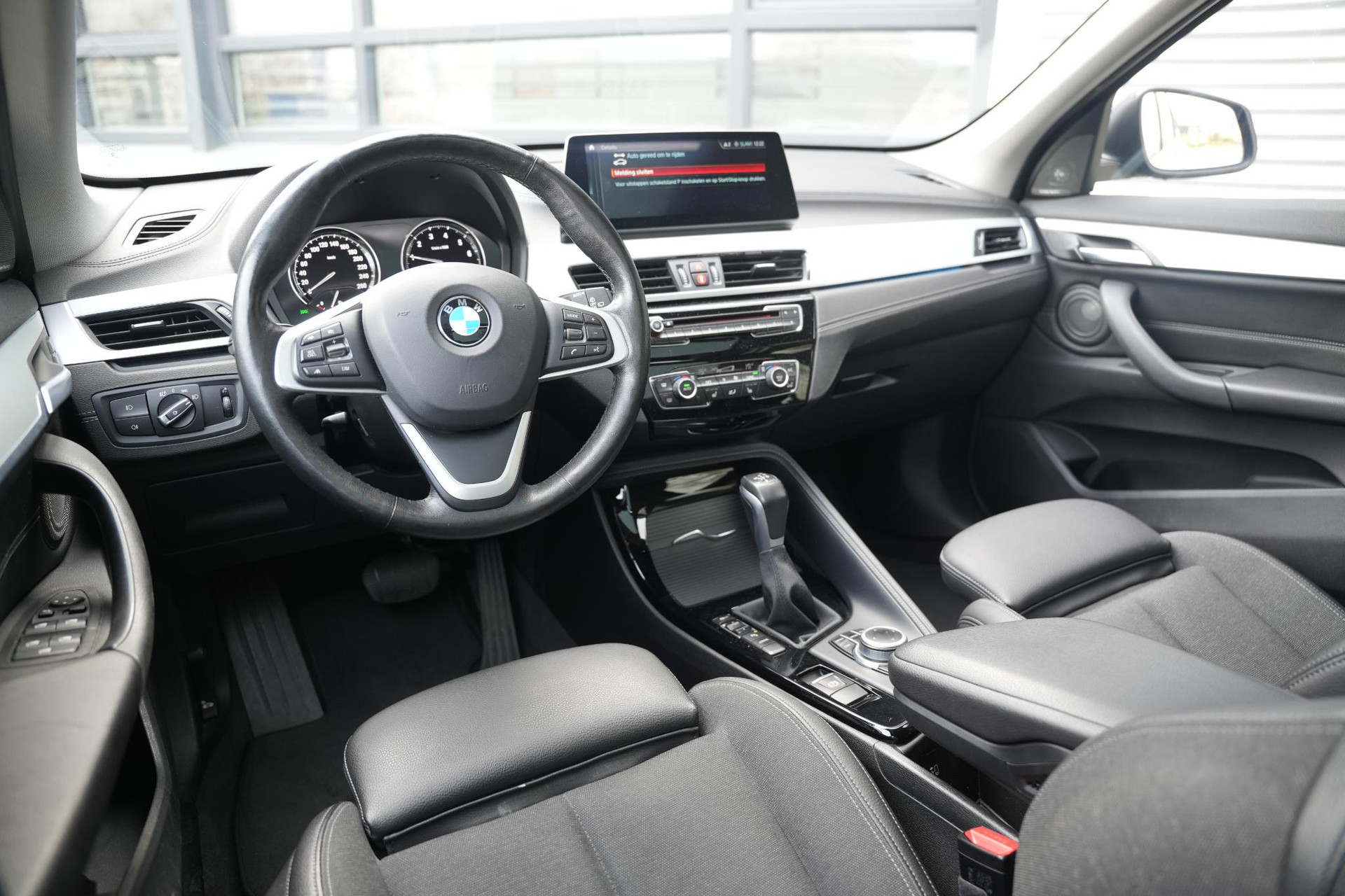 BMW X1 xDrive25e High Executive 2020 MINERALGRAU METALLIC (B39) 2