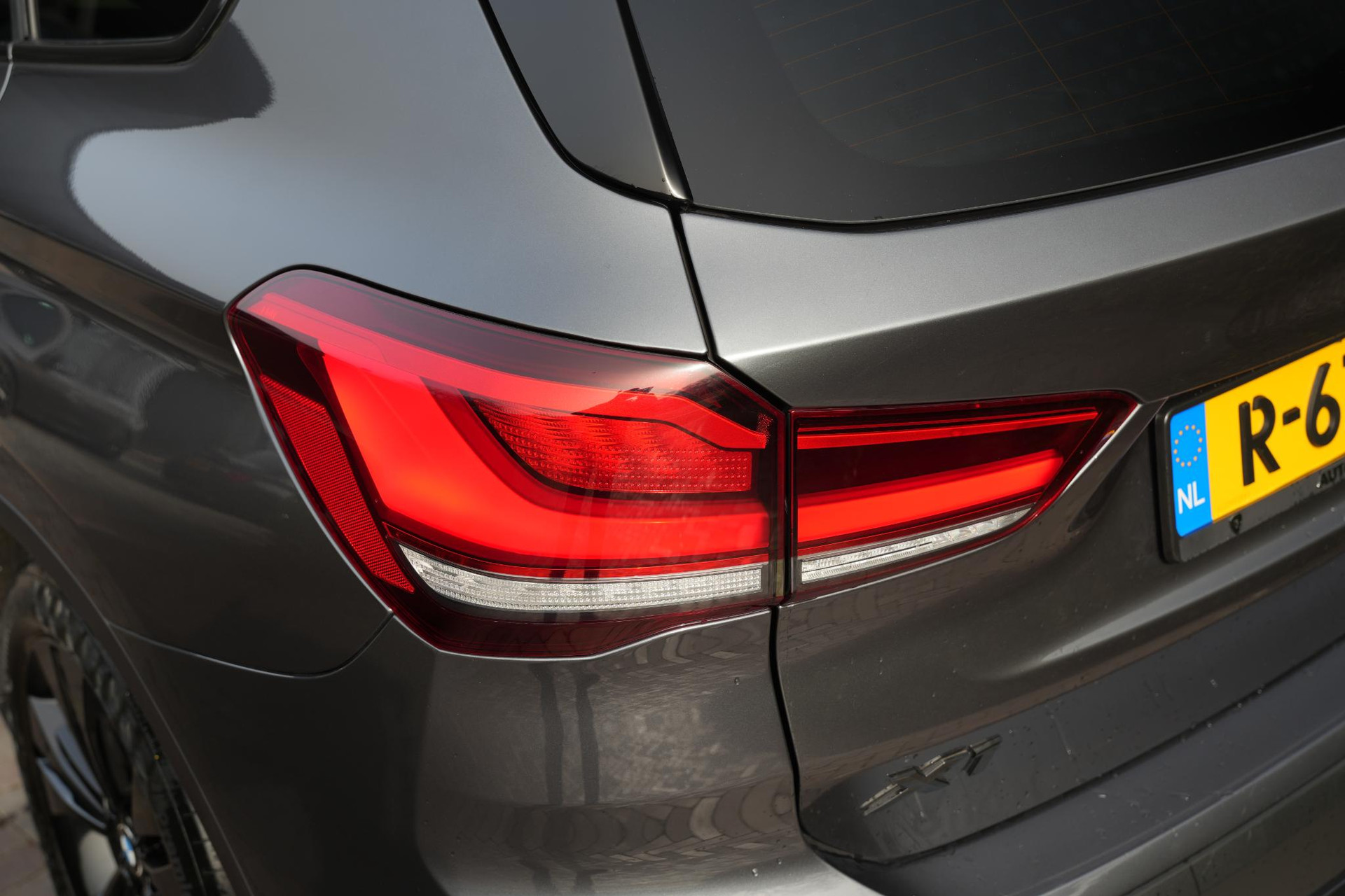 BMW X1 xDrive25e High Executive 2020 MINERALGRAU METALLIC (B39) 48