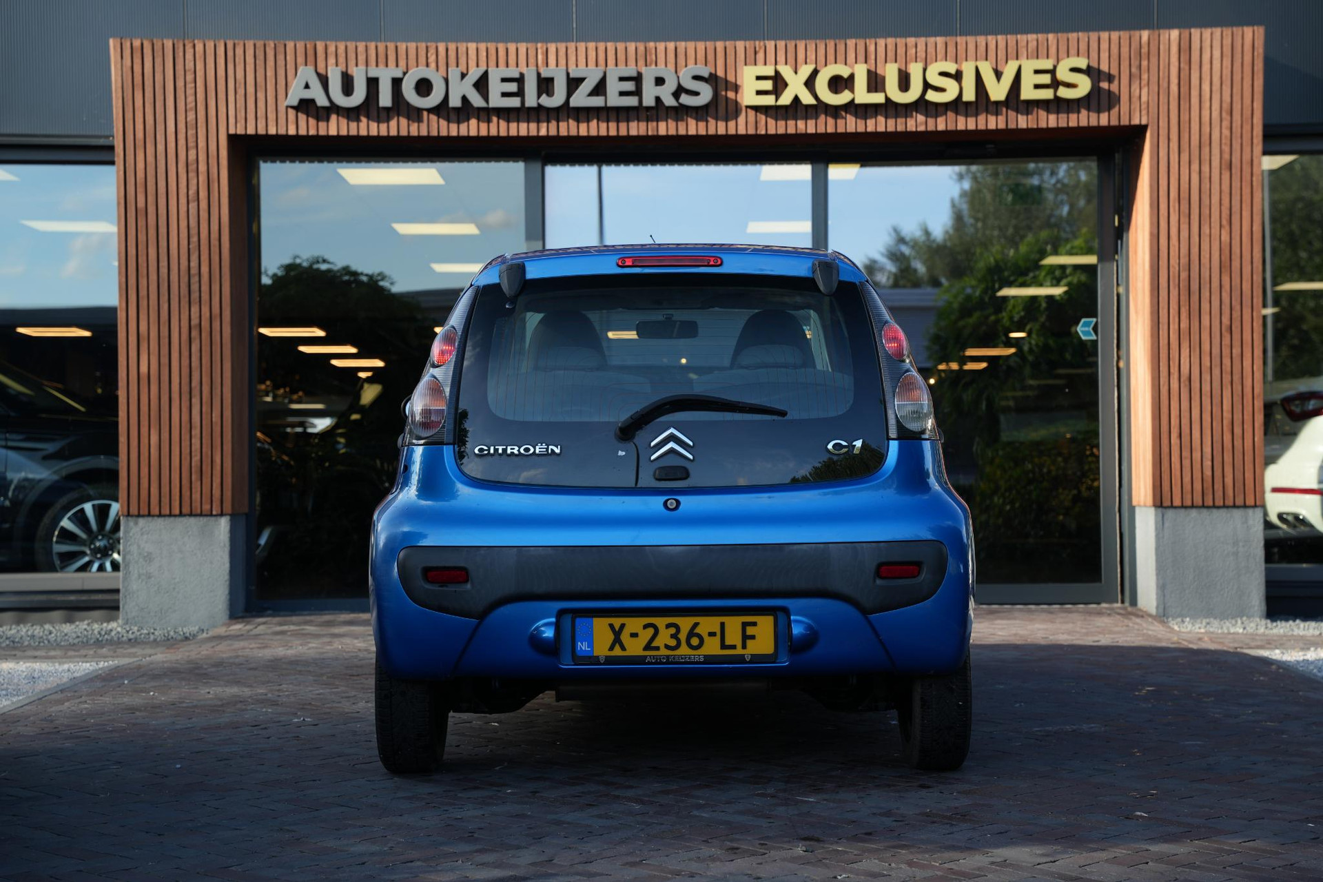 Citroën C1 1.0-12V Selection 2011 PAINT ELECTRA BLUE (ELX) 23