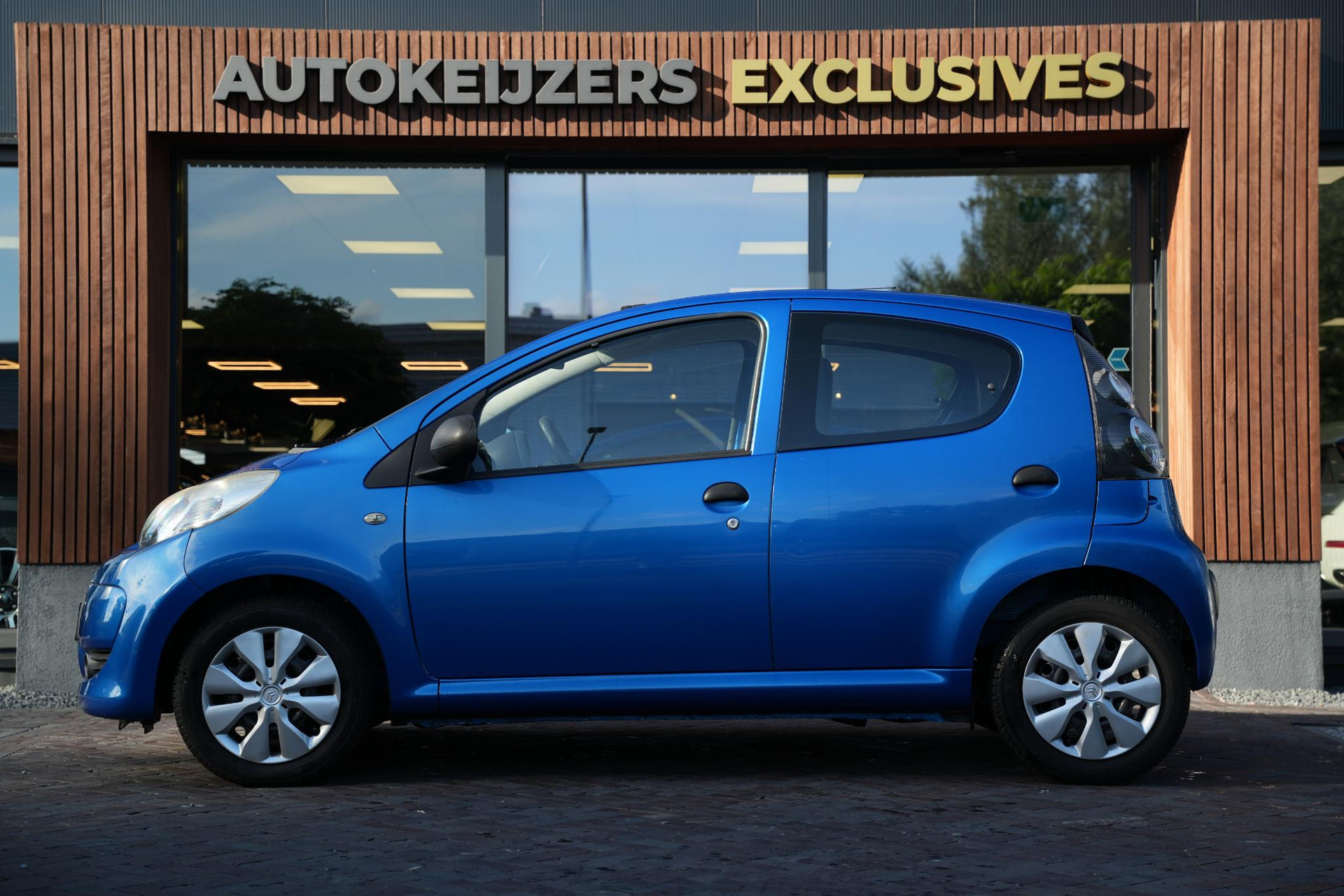Citroën C1 1.0-12V Selection 2011 PAINT ELECTRA BLUE (ELX) 8