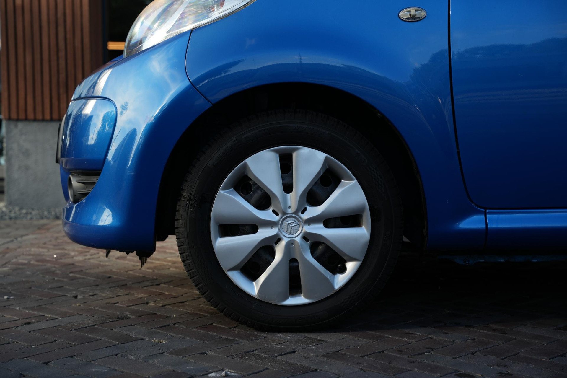 Citroën C1 1.0-12V Selection 2011 PAINT ELECTRA BLUE (ELX) 9