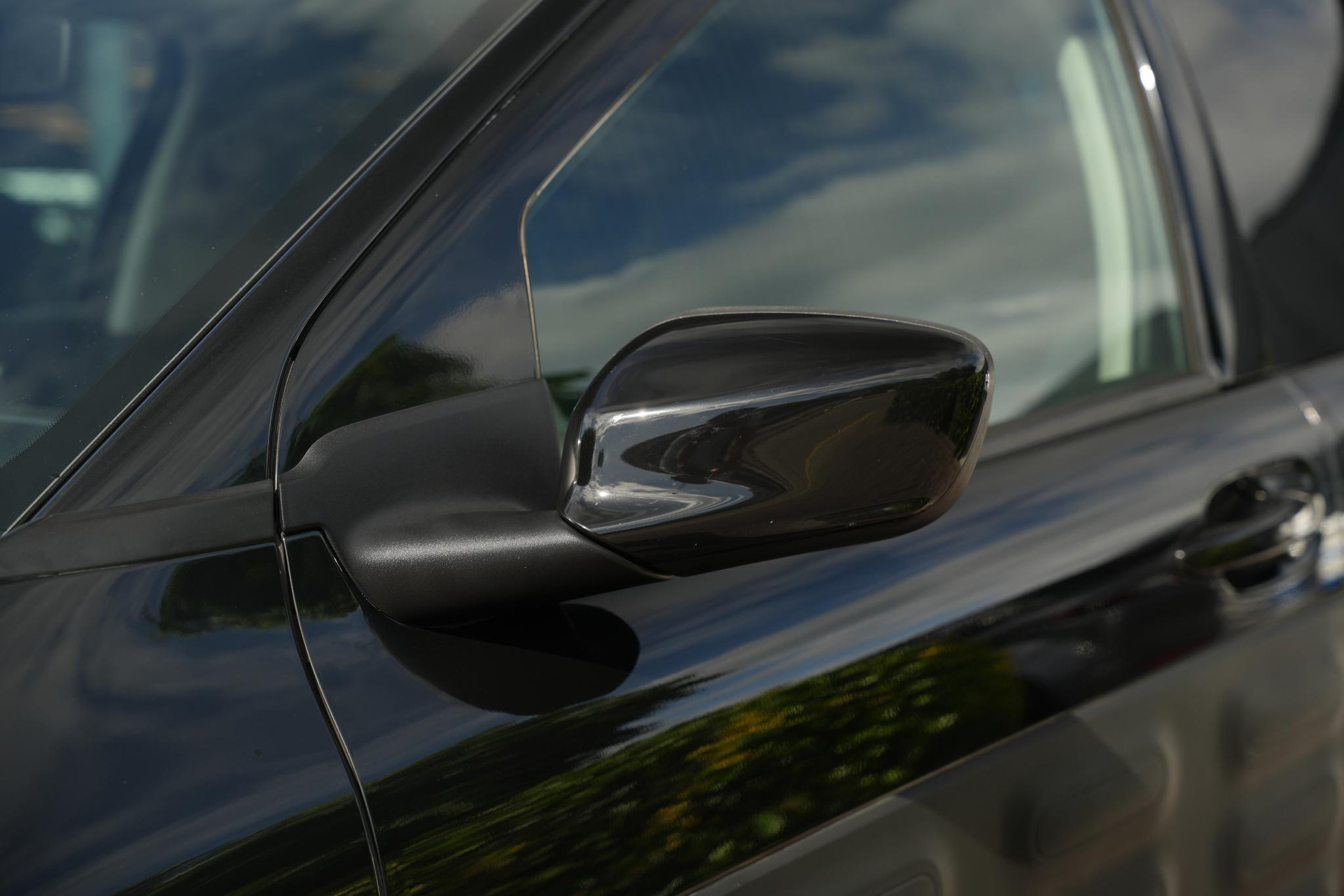 Citroën C4 Cactus 1.2 PureTech Business Plus 2016 PAINT OBSIDIAN BLACK (EXL) 16